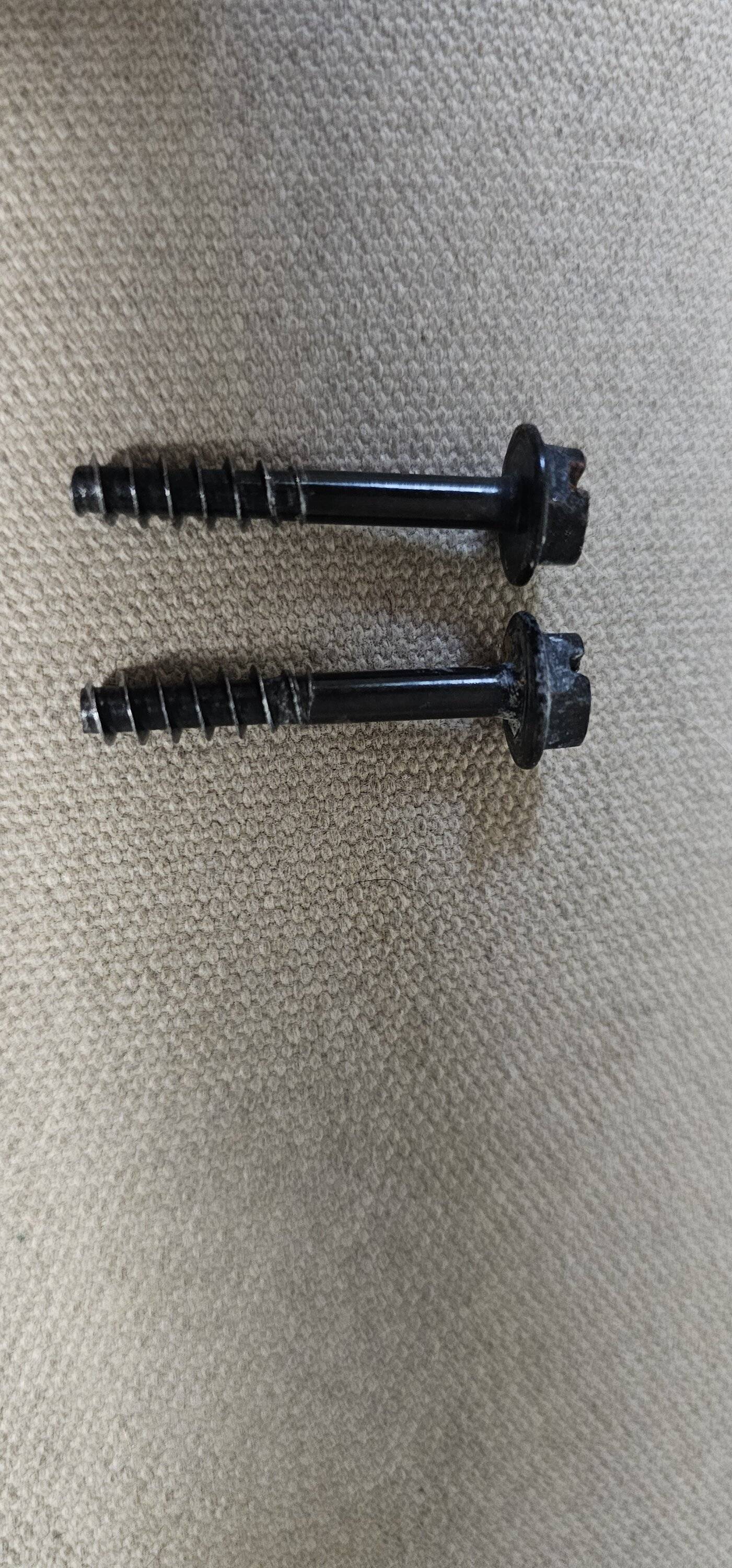Jeep Gladiator Air Cleaner Body Screw Missing - Looking for part number/size info 17055914672417115738880205357051
