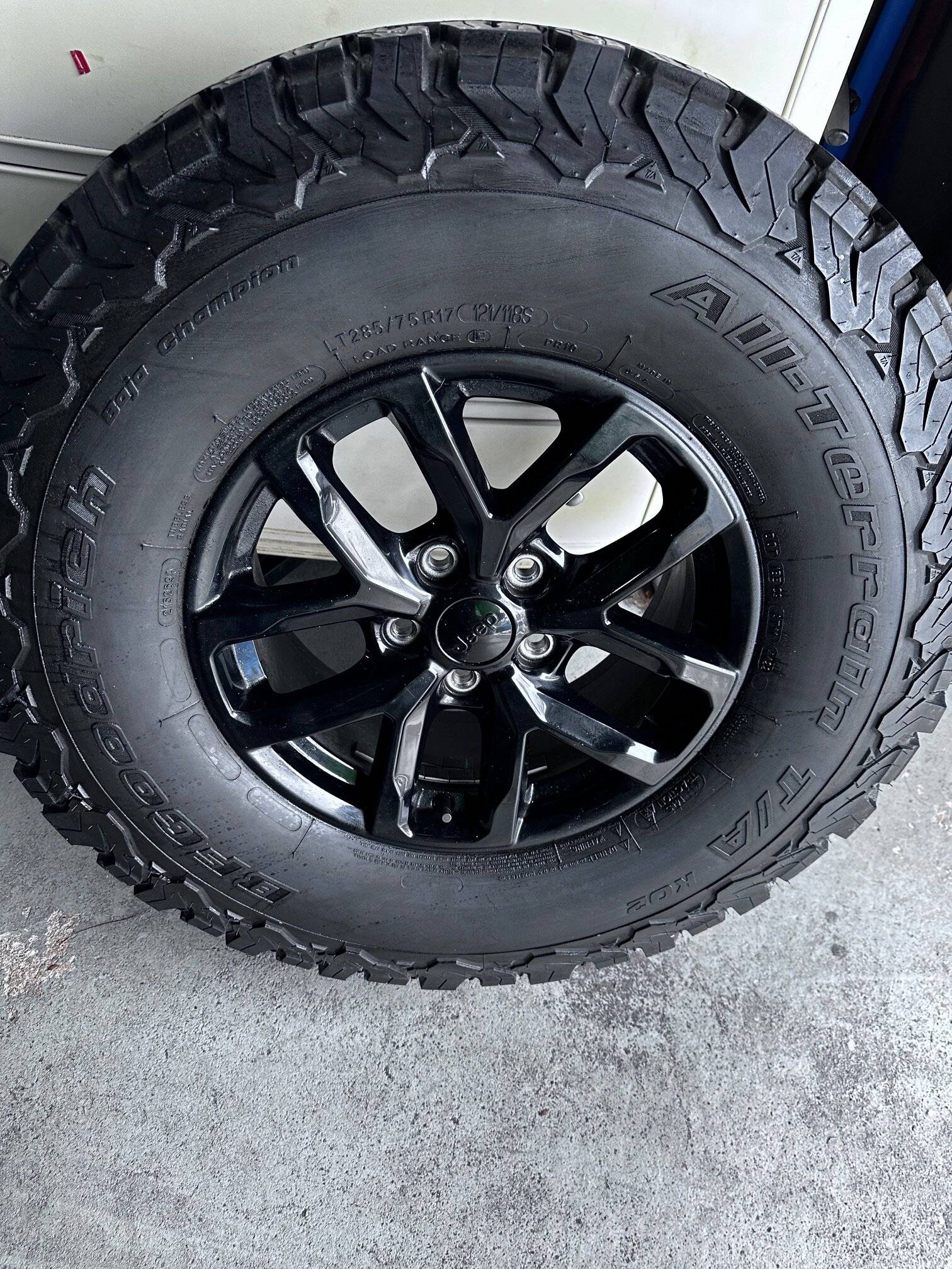Jeep Gladiator Jeep Gladiator Wheels and BFG KO2 285/75R17 IMG_6074.JPG