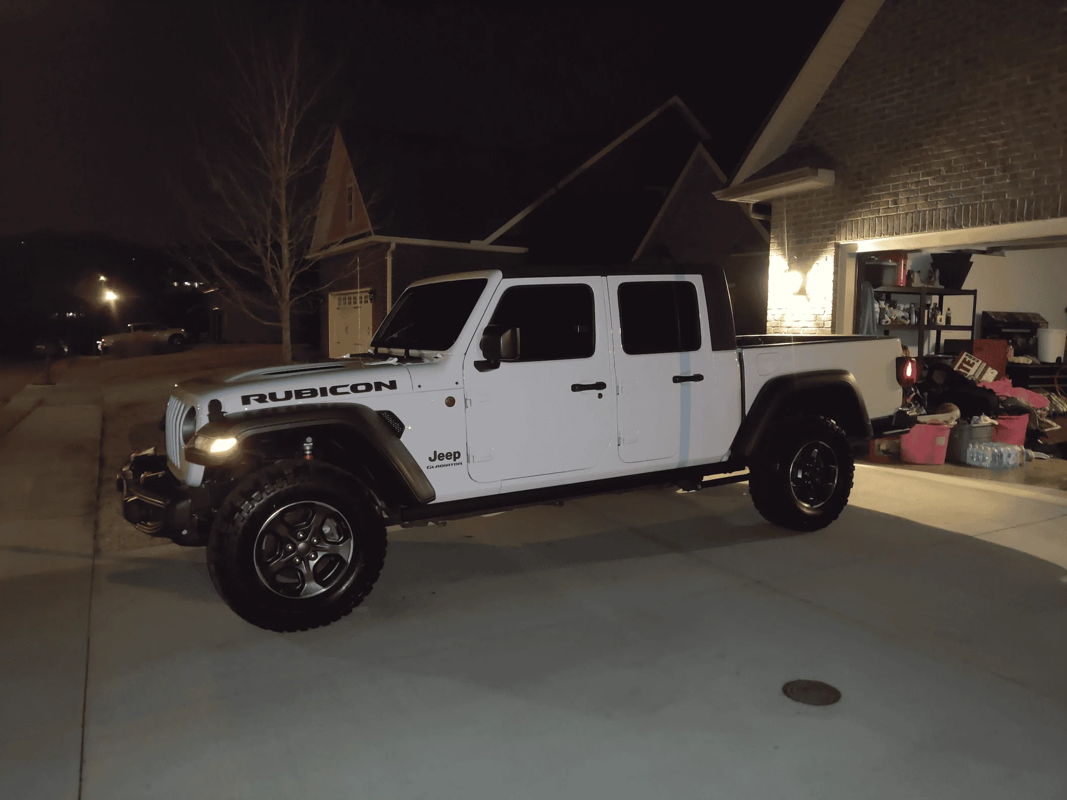 Jeep Gladiator Throwback Thursday!!! Let's see those trade-ins vs what you have now photos!!! 1705617556796