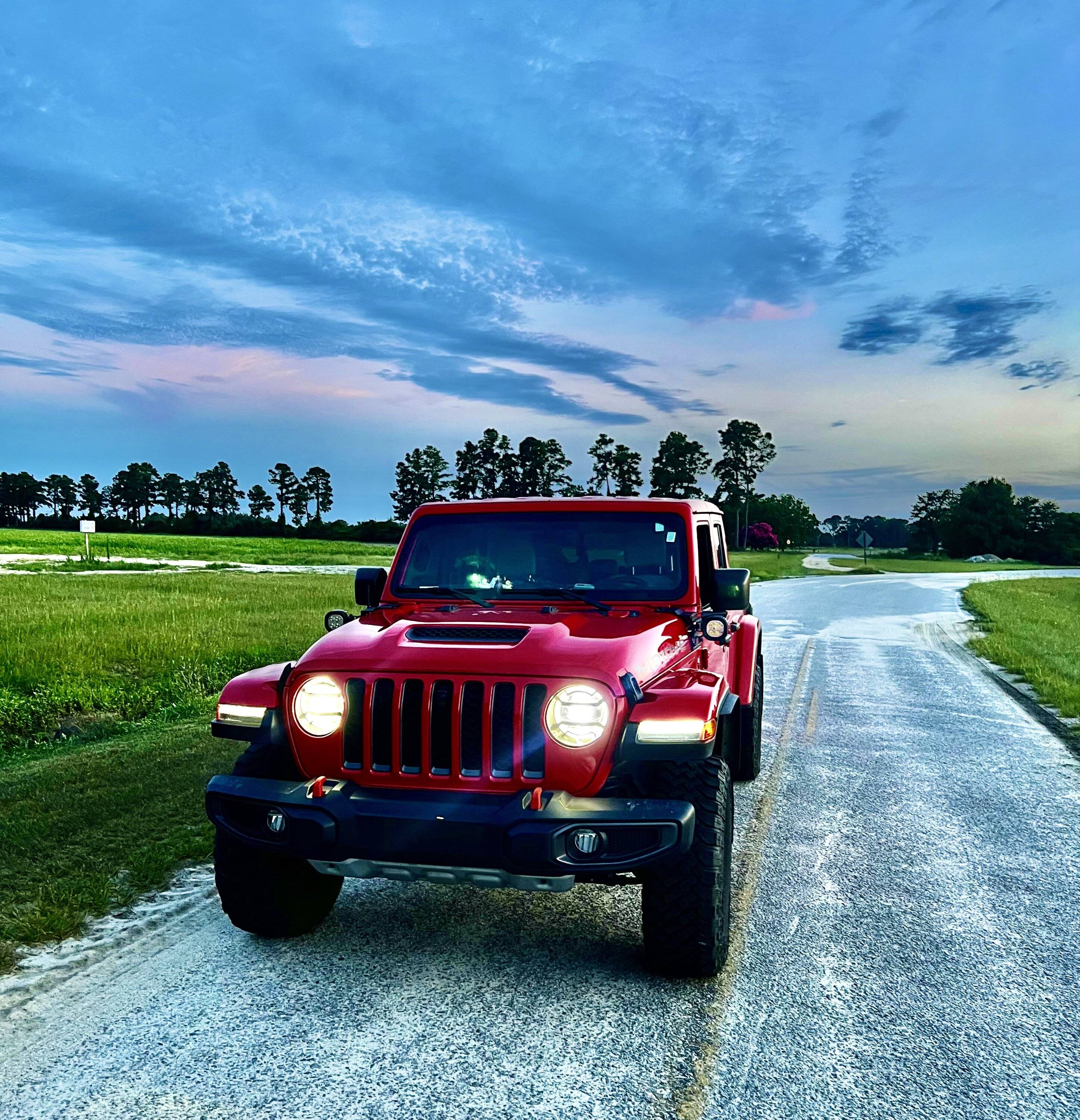 Jeep Gladiator Throwback Thursday!!! Let's see those trade-ins vs what you have now photos!!! IMG_4456