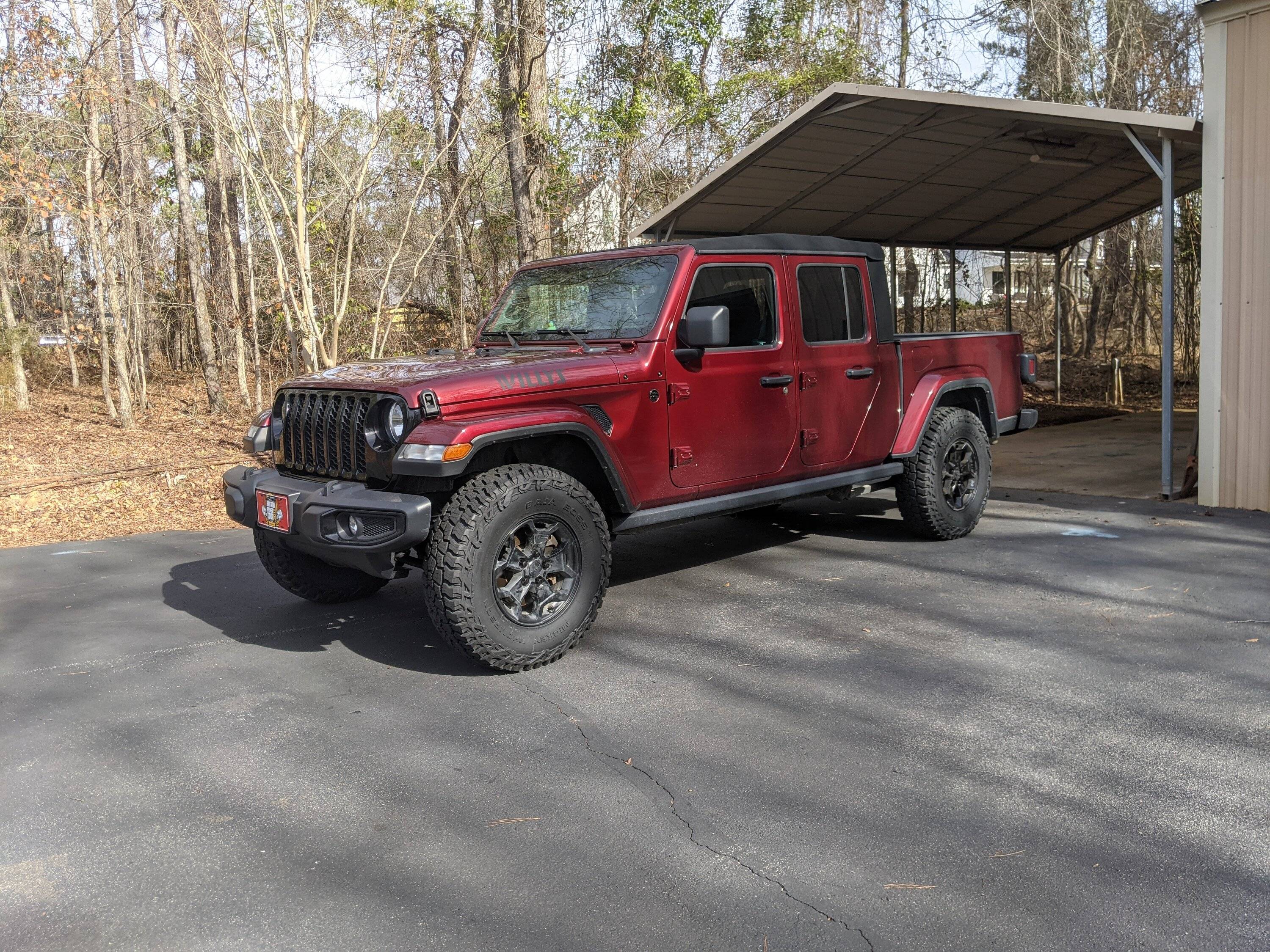 Jeep Gladiator Throwback Thursday!!! Let's see those trade-ins vs what you have now photos!!! PXL_20240115_164905323