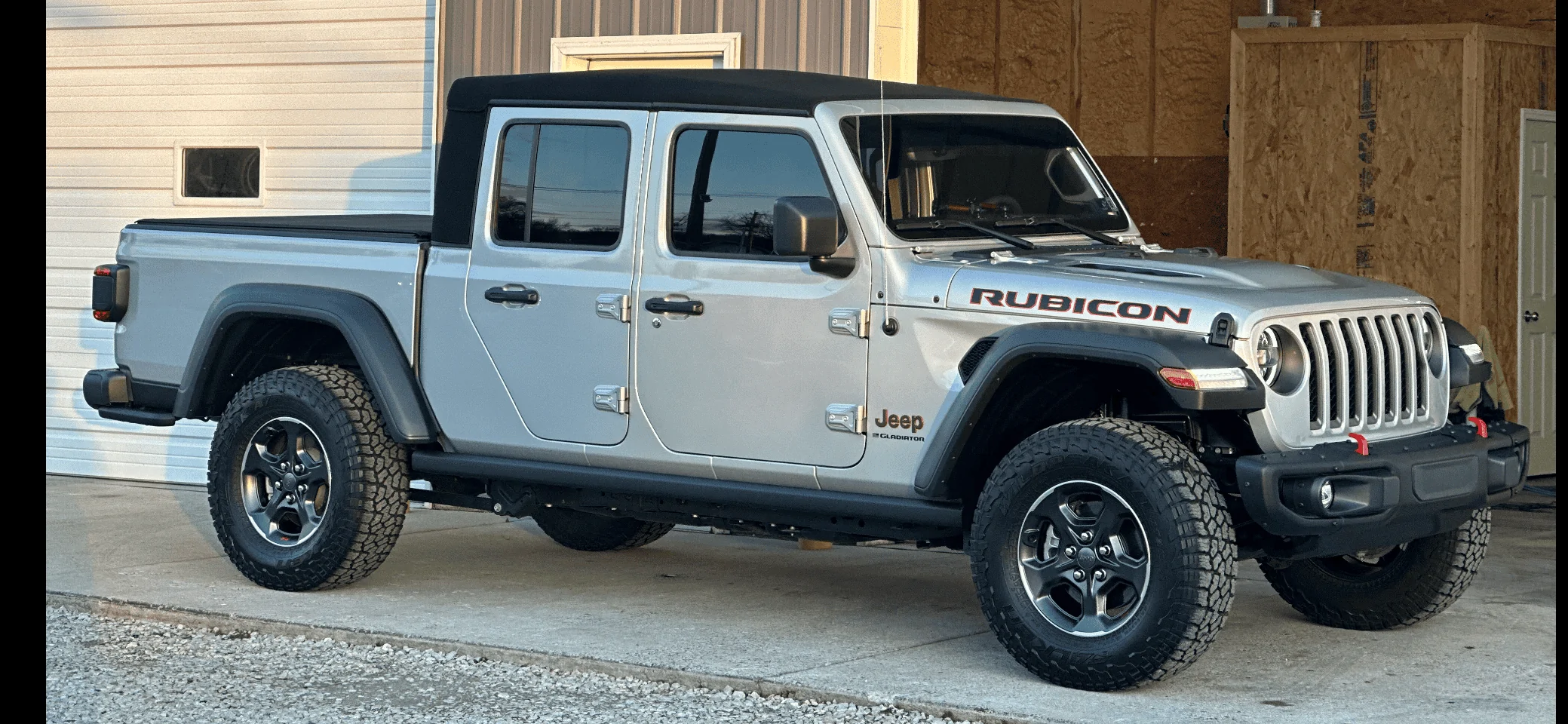 Jeep Gladiator Throwback Thursday!!! Let's see those trade-ins vs what you have now photos!!! IMG_5822