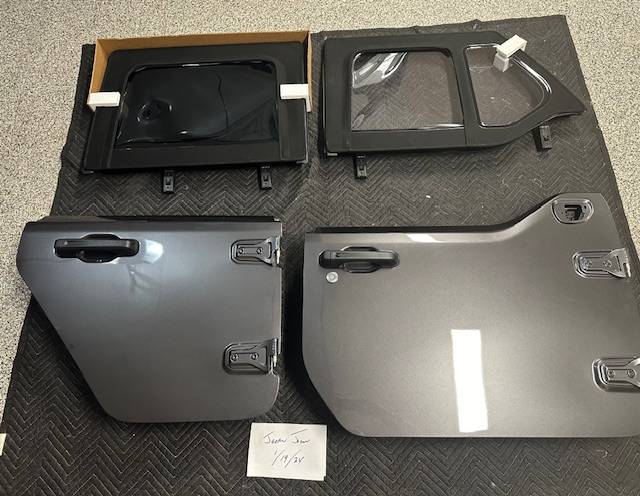 Jeep Gladiator Granite Crystal Half Doors $4,200 IMG_0540