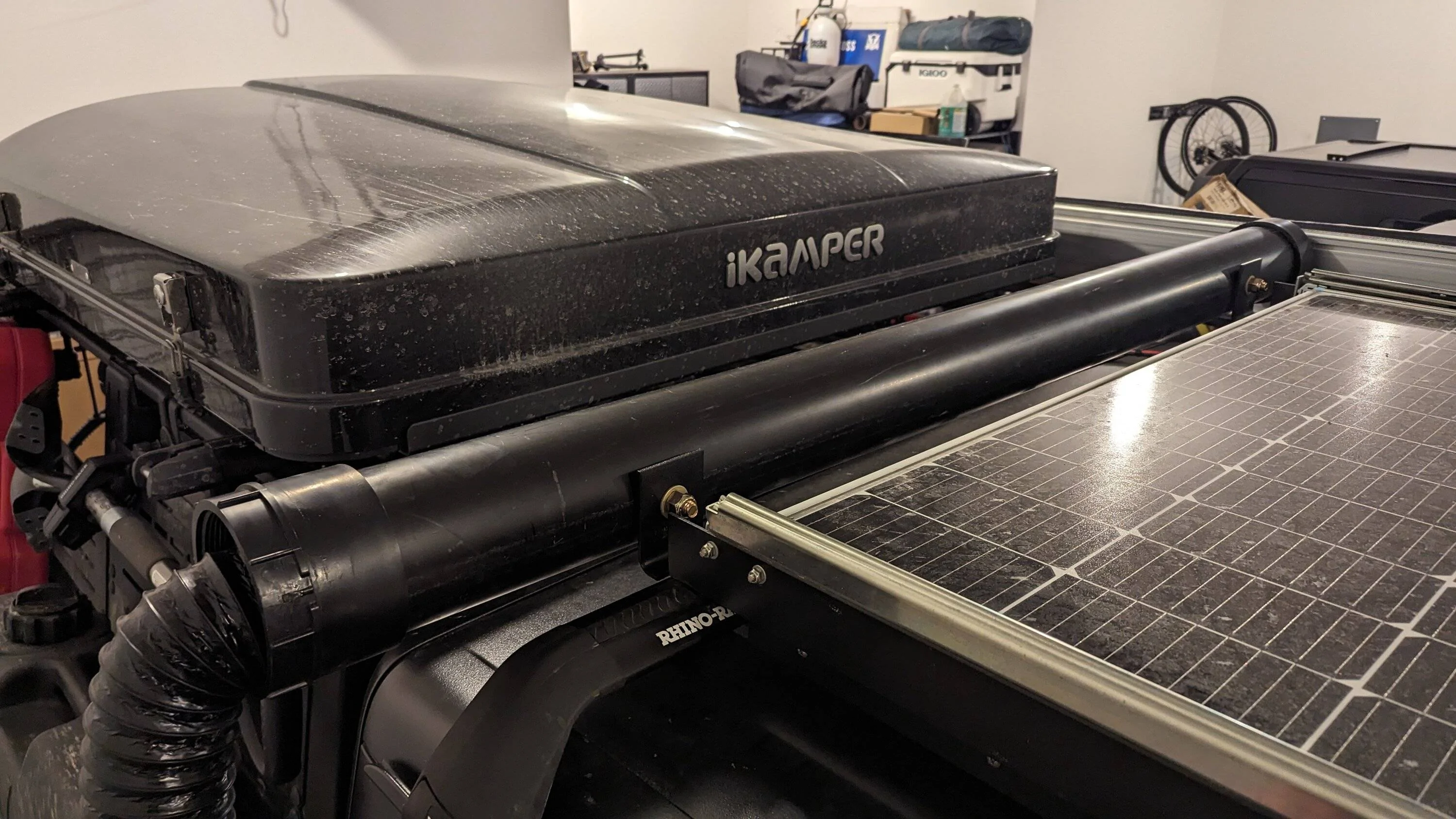 Jeep Gladiator Alaska Daily Drivers: Hydro Blue 80A and Bright White JTR PXL_20240120_030236404