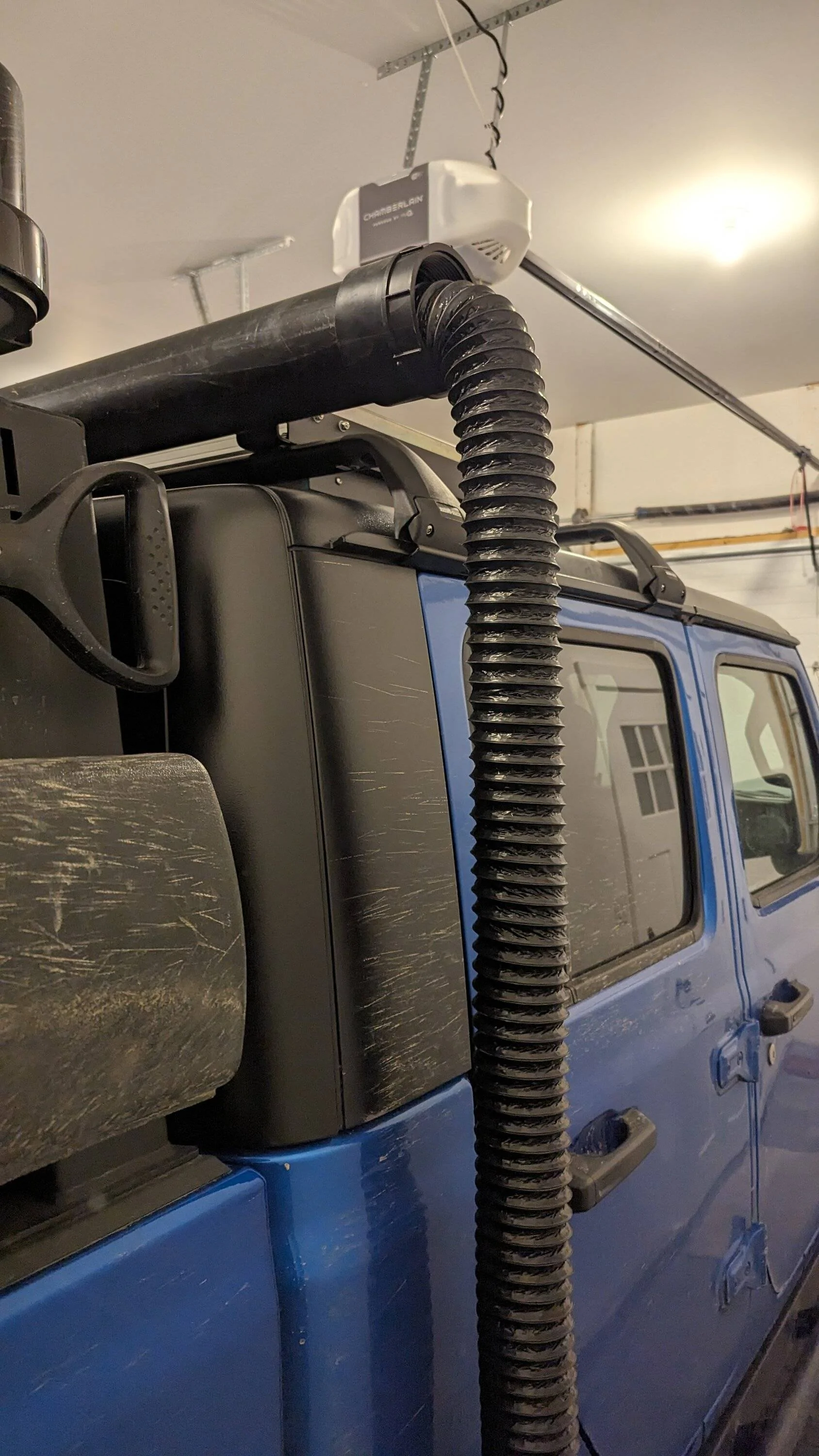 Jeep Gladiator Alaska Daily Drivers: Hydro Blue 80A and Bright White JTR PXL_20240120_030227531