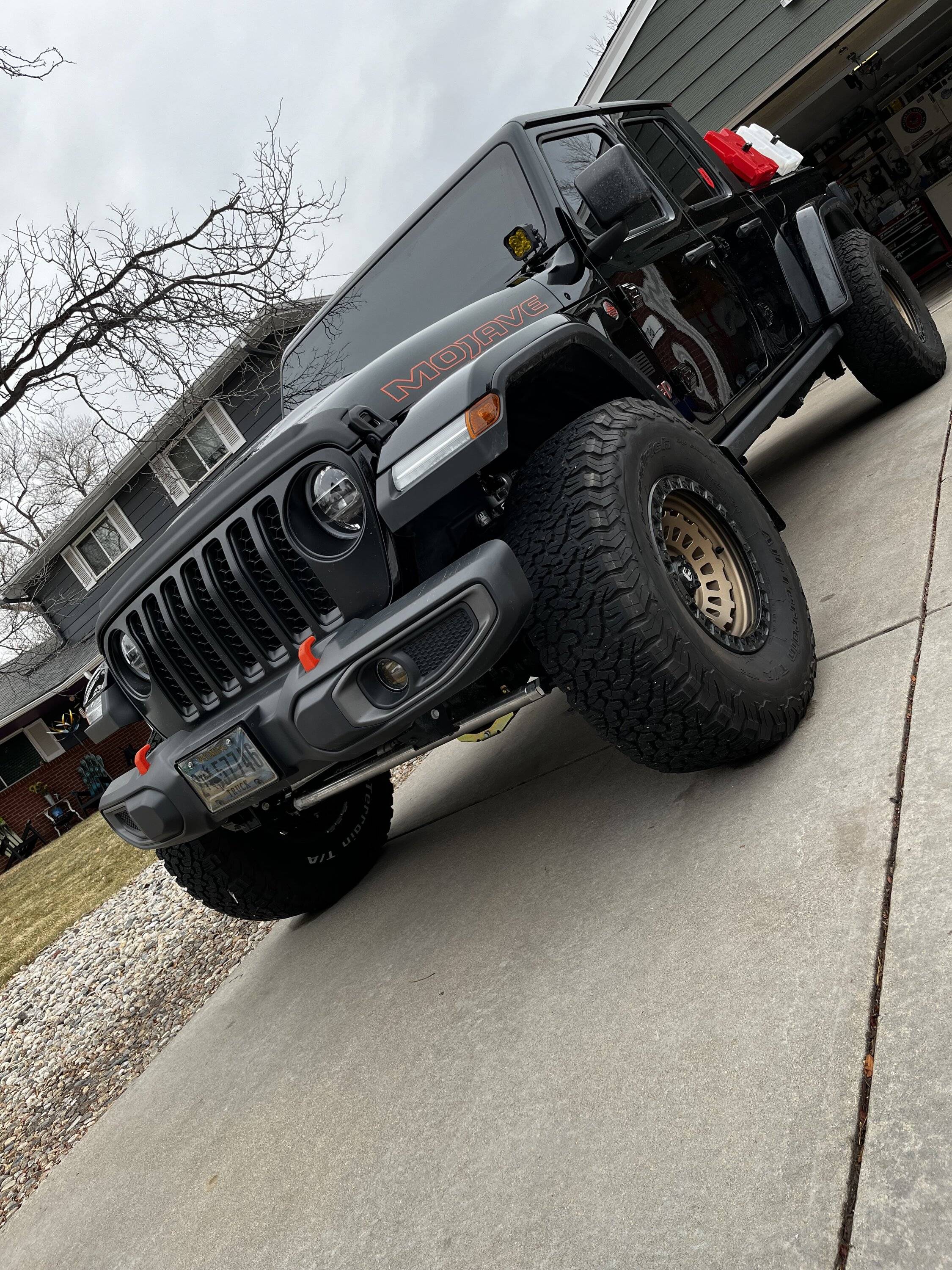 Jeep Gladiator Best bed racks!? IMG_3614