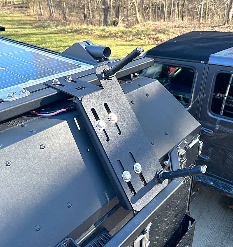 Jeep Gladiator Alu-Cab Canopy Camper Roll Call AC-MXTRX-UPPER-10
