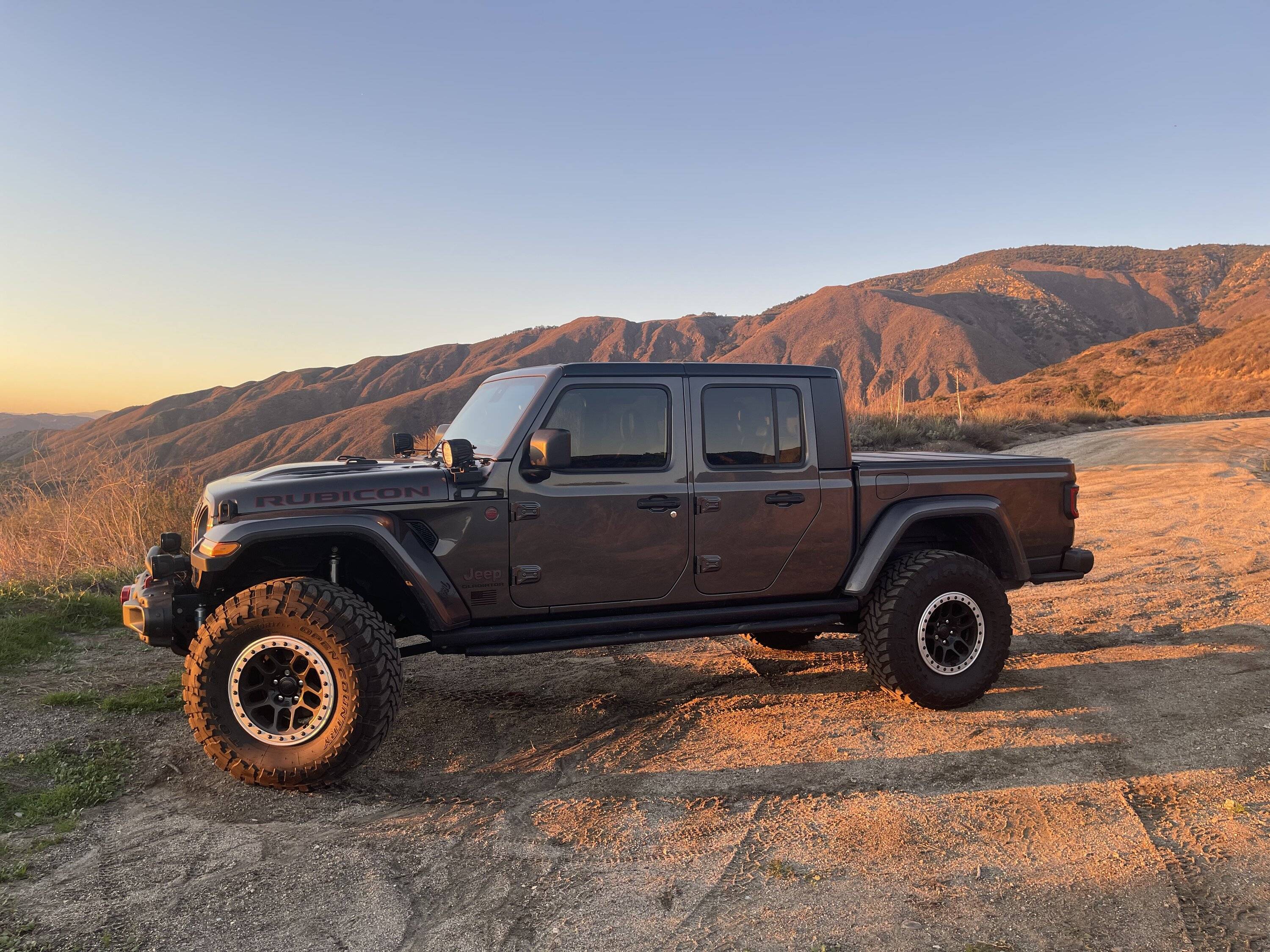 Jeep Gladiator Another Failed Attempt at Jeep Porn IMG_4305