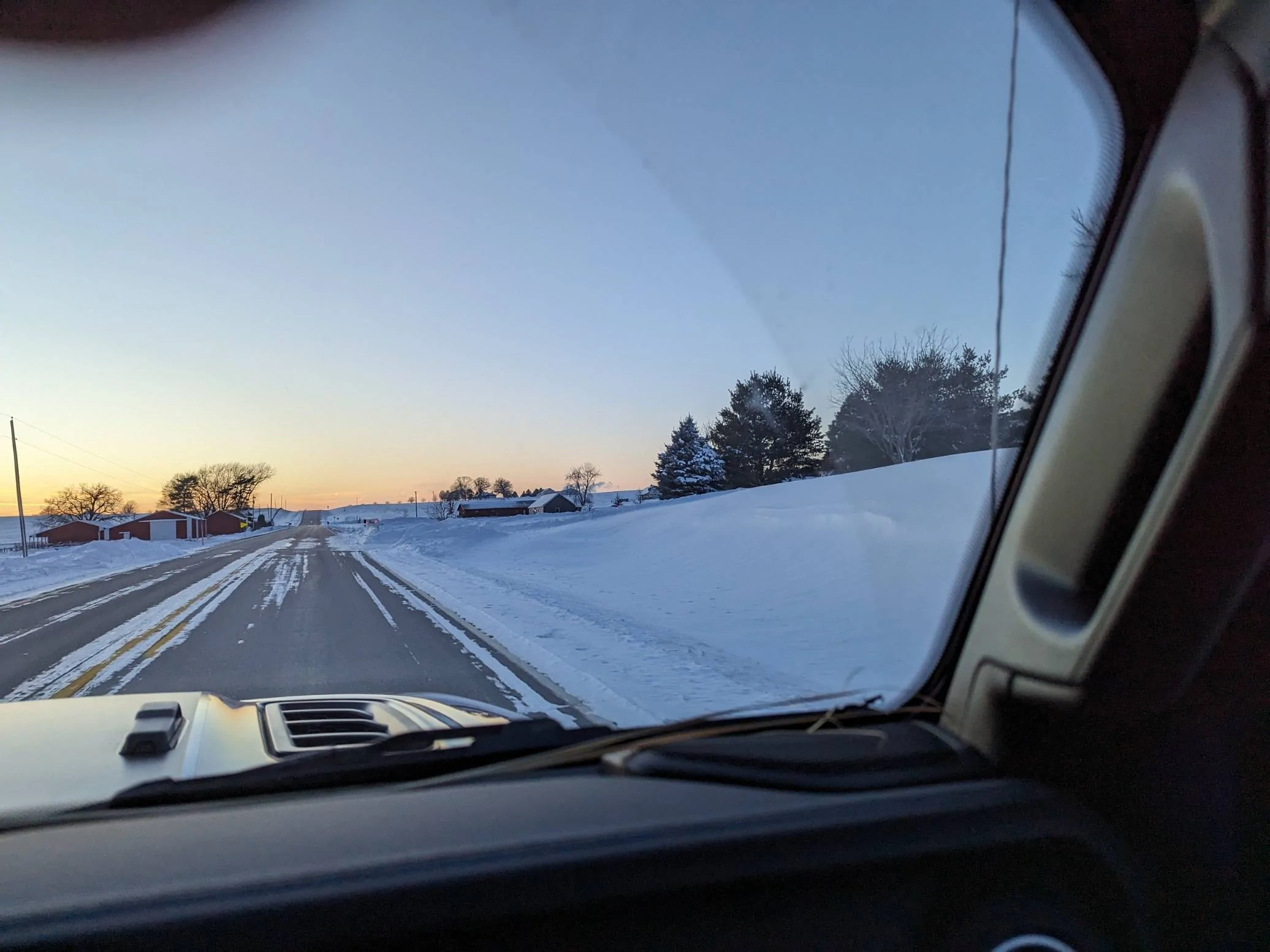 Jeep Gladiator Happy Wednesday!!! Let's see those ? Ice/ Sn❄w photos!!! PXL_20240120_232131688