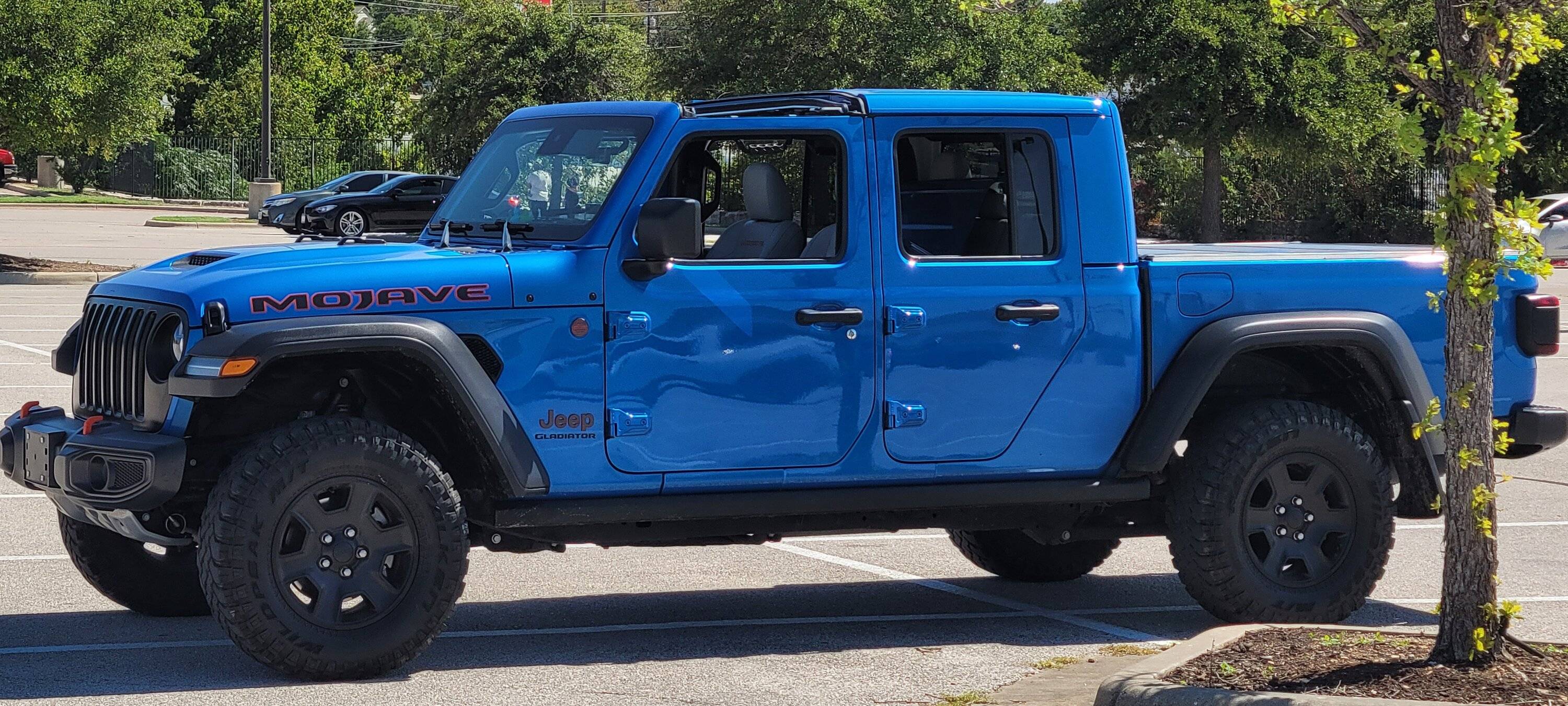 Jeep Gladiator Throwback Thursday!!! Let's see those trade-ins vs what you have now photos!!! 20231007_134421
