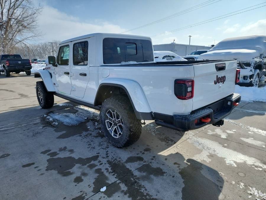 Jeep Gladiator 2024 Gladiator Mojave X Models Now Arriving at Dealers New-2024-Jeep-Gladiator-Mojave-ID6711533584-aHR0cDovL2ltYWdlcy51bml0c2ludmVudG9yeS5jb20vdXBsb