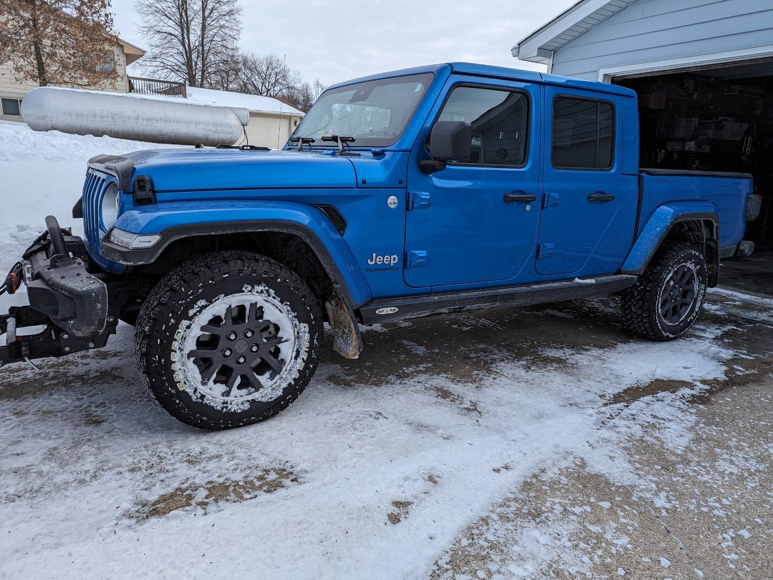 Jeep Gladiator Am I stupid to Keep in garage PXL_20240121_190902760