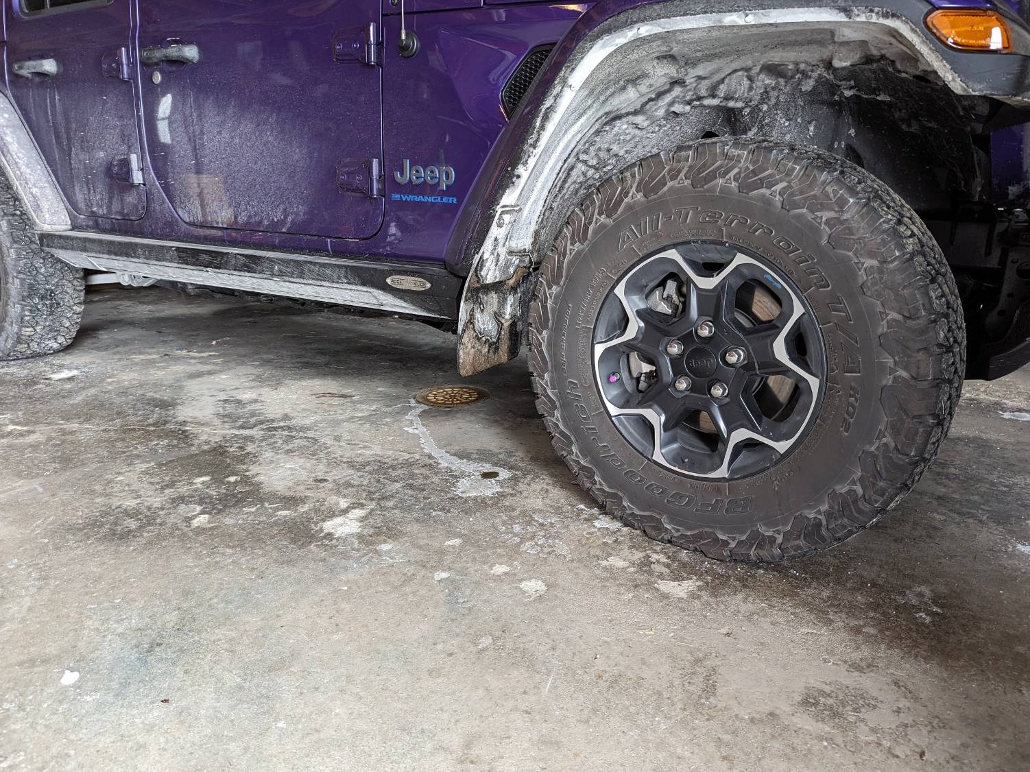 Jeep Gladiator Am I stupid to Keep in garage PXL_20240121_190945891