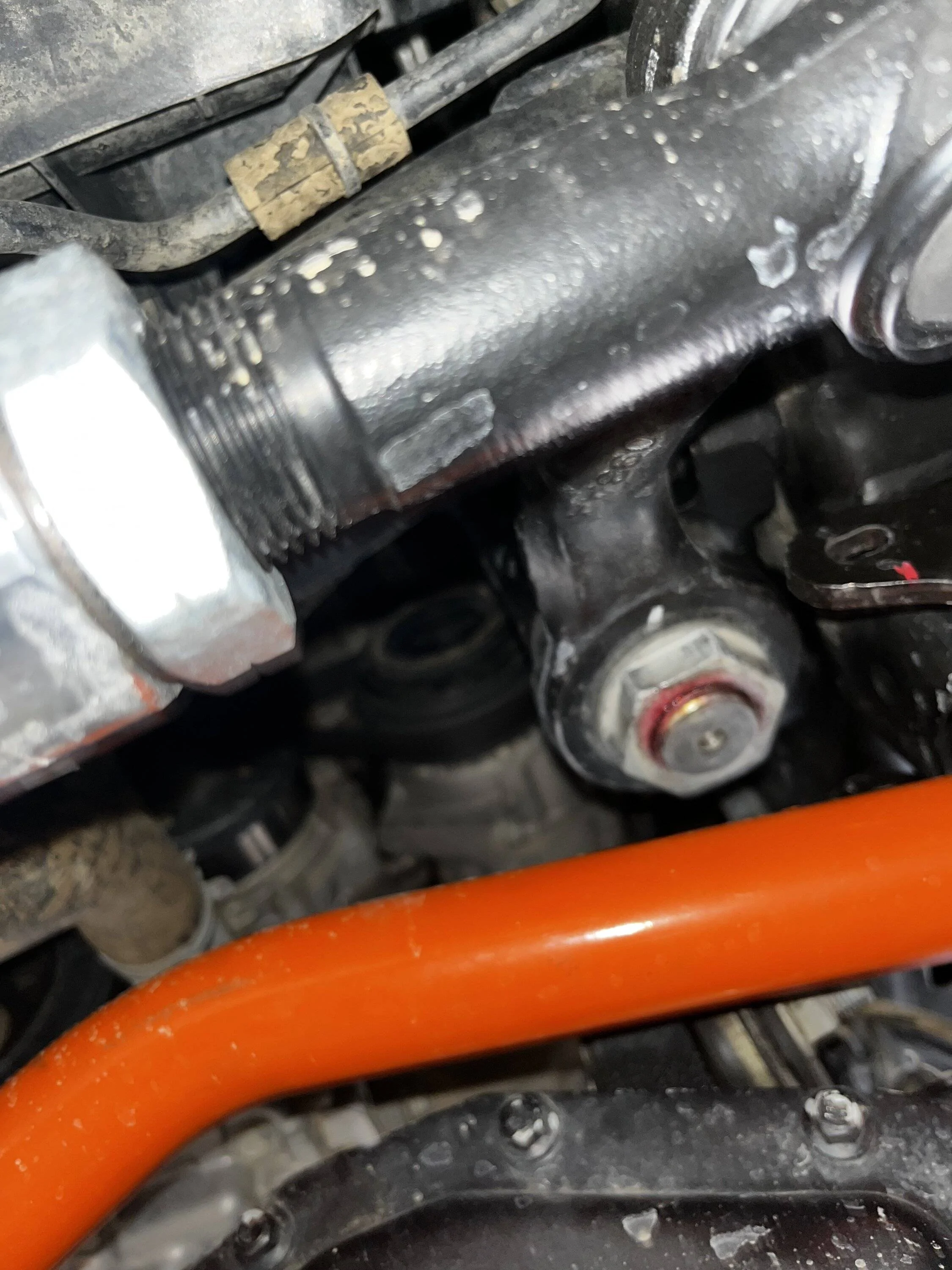 Jeep Gladiator Core 4x4 Track Bar contacting differential cover IMG_3636
