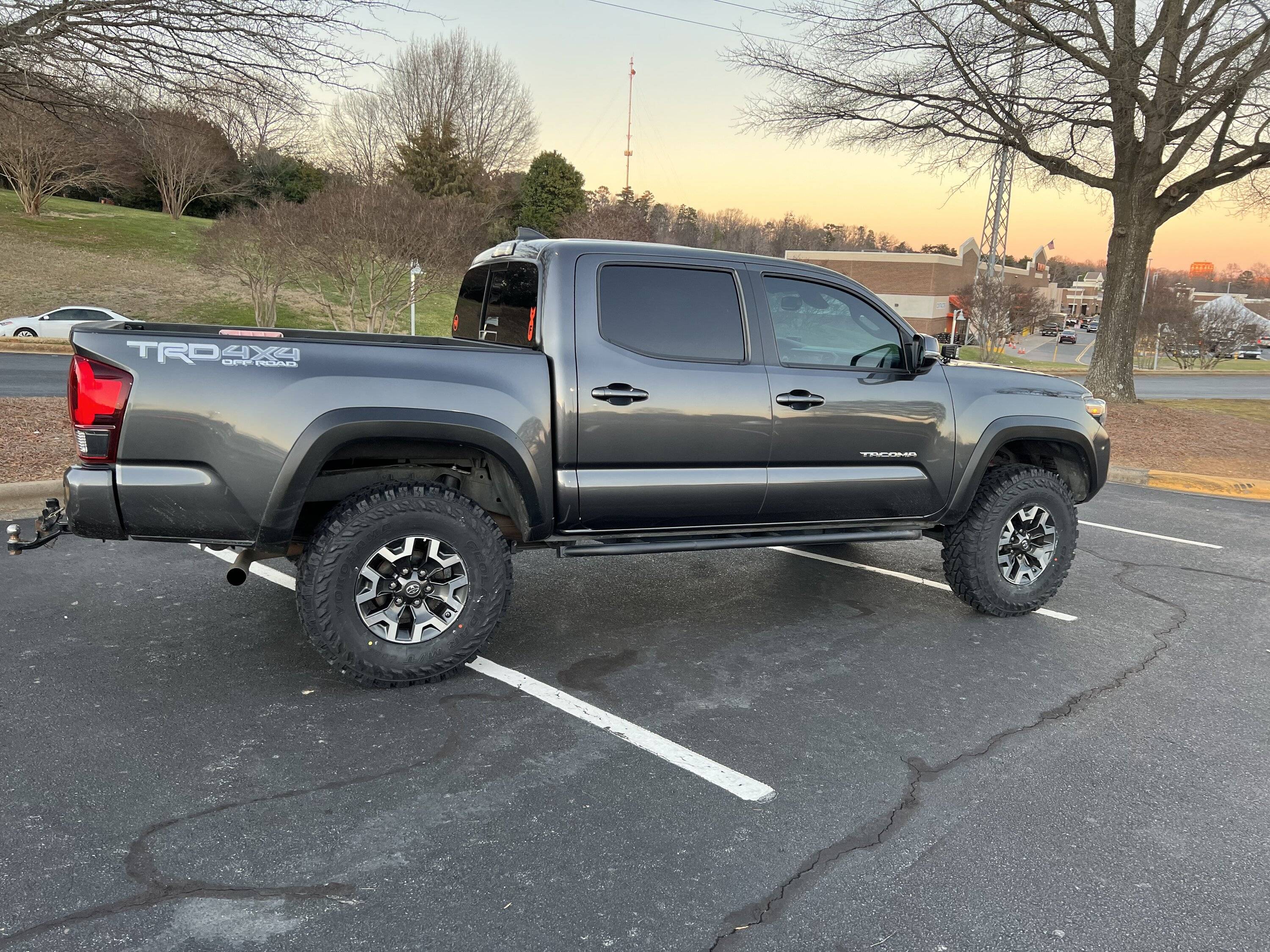Jeep Gladiator Throwback Thursday!!! Let's see those trade-ins vs what you have now photos!!! IMG_6233