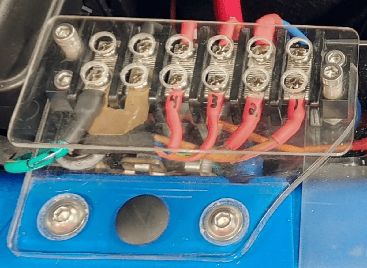 Jeep Gladiator Winch battery disconnect switch, to install it, or not to install it... 1705950078053