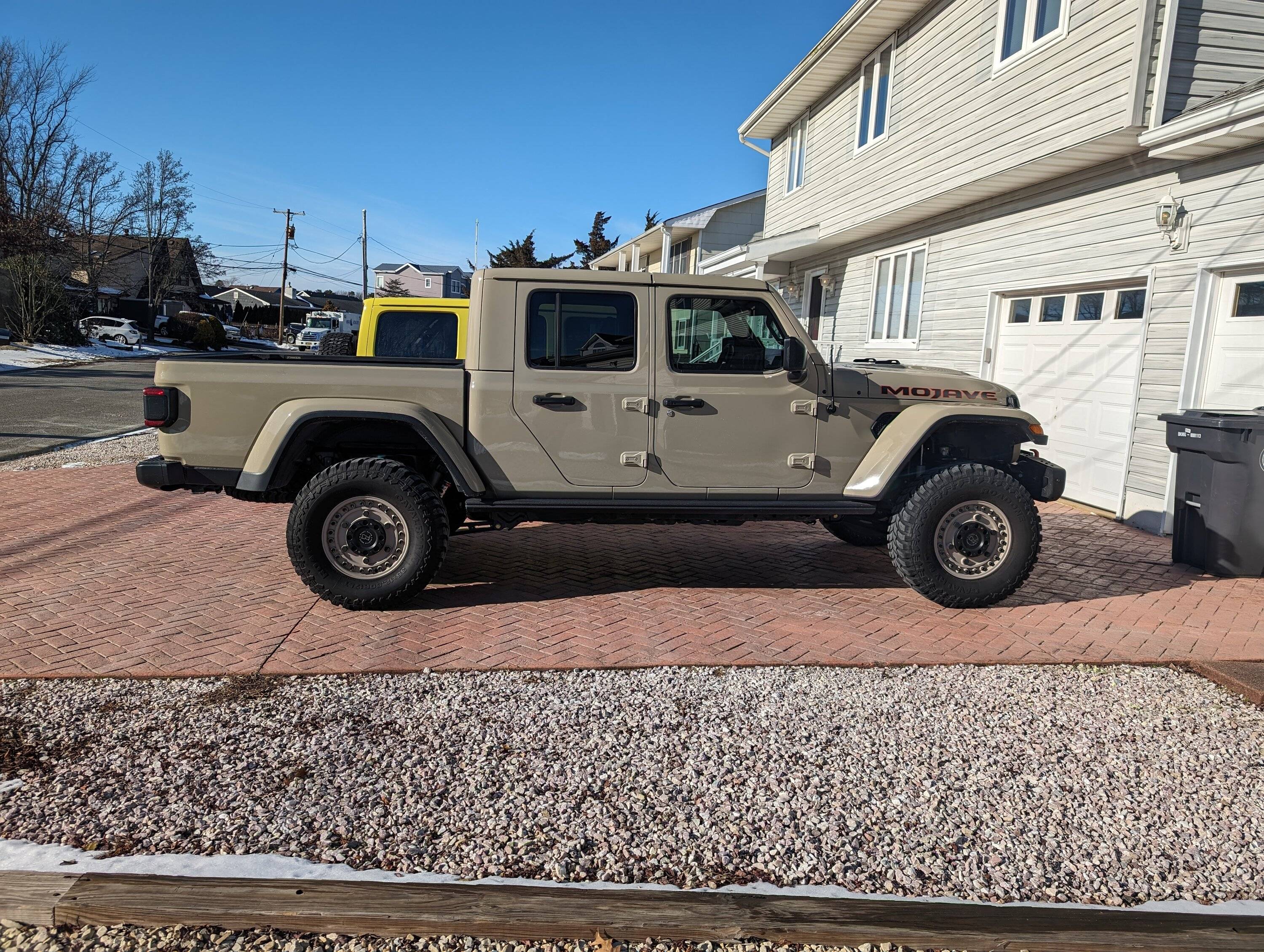 Jeep Gladiator Any Mojave's with Clayton lifts (or just springs) on them? PXL_20240122_192156151
