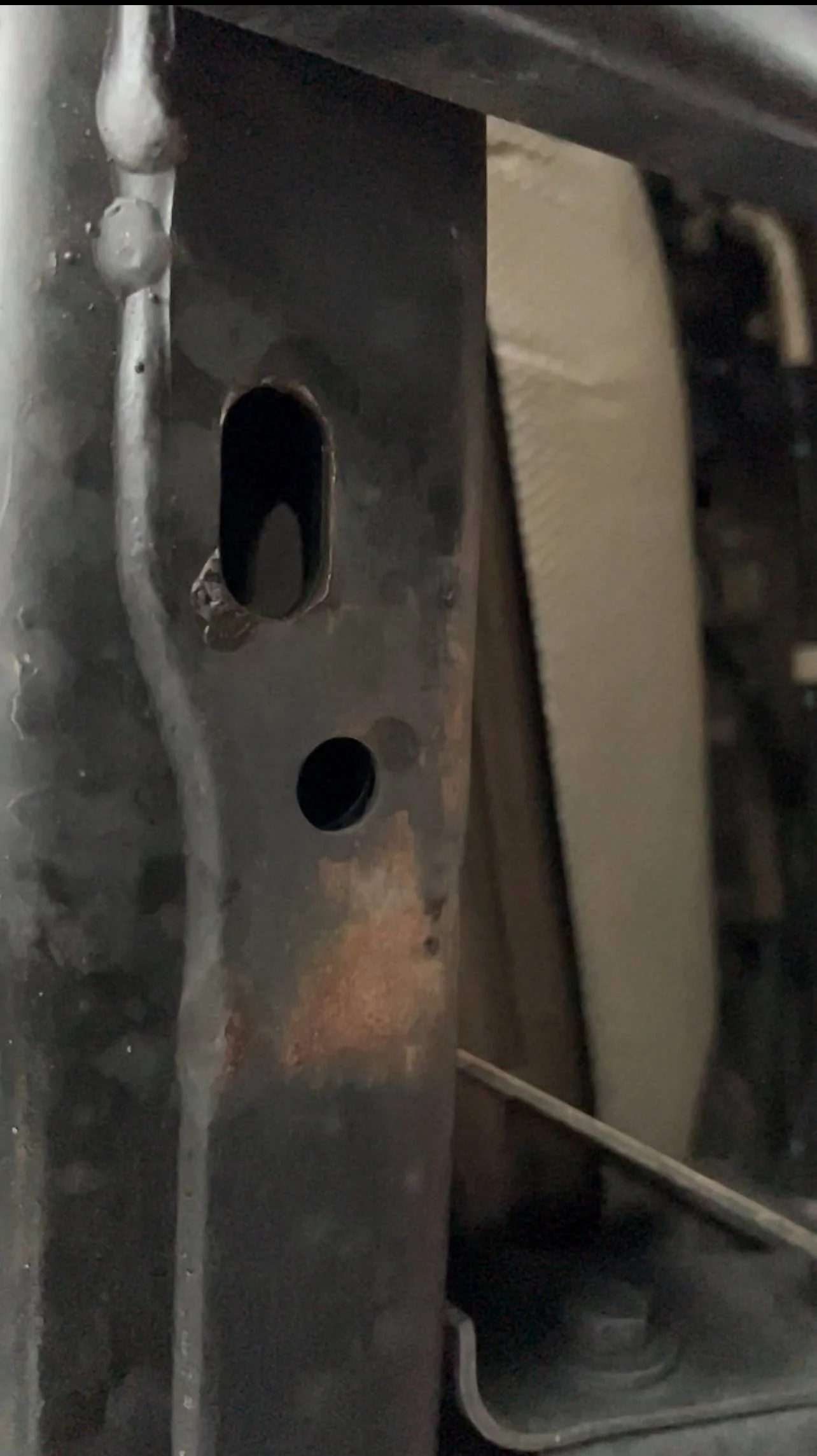 Jeep Gladiator Frame rust. IMG_4511