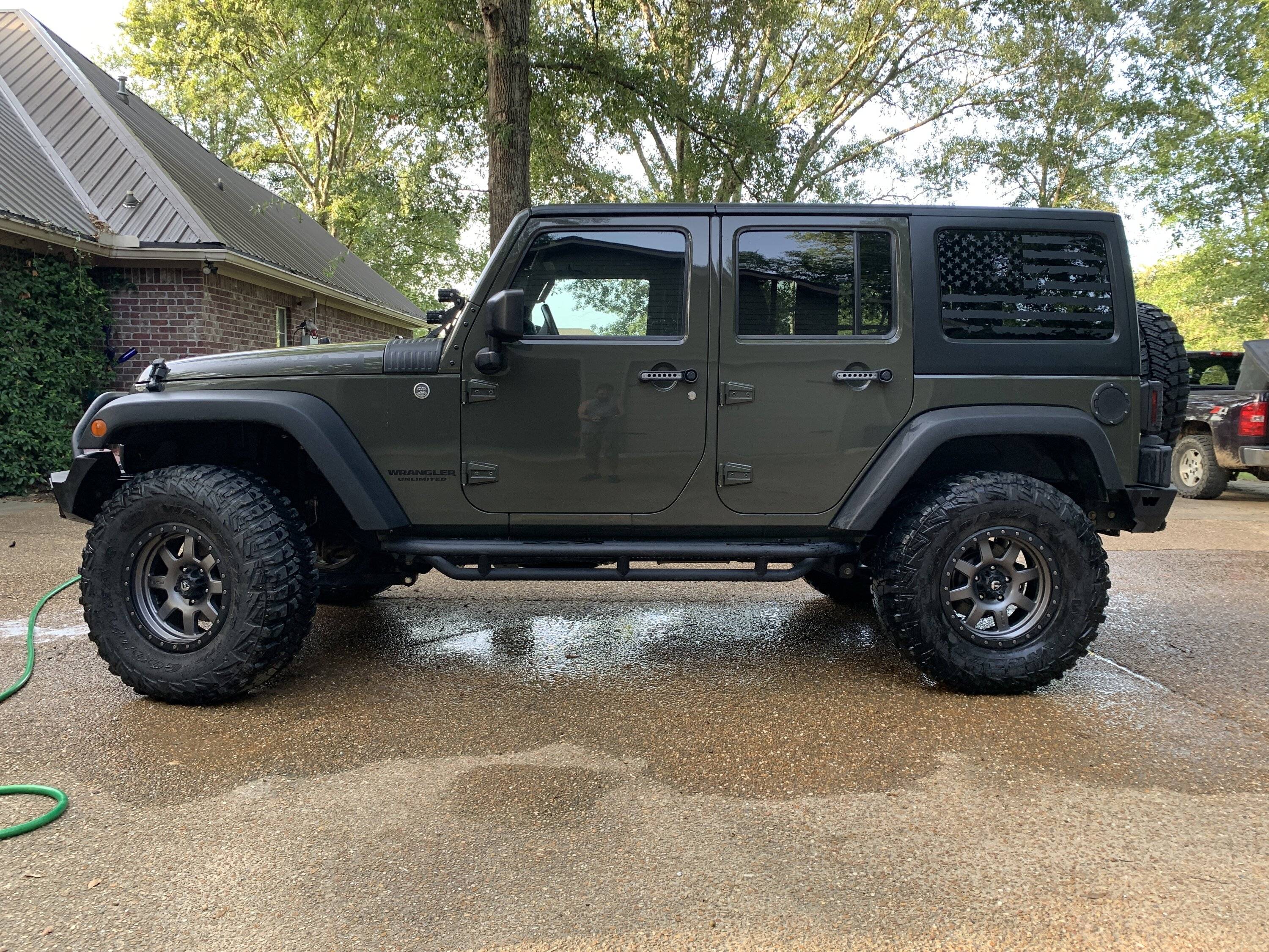 Jeep Gladiator Throwback Thursday!!! Let's see those trade-ins vs what you have now photos!!! IMG_8777