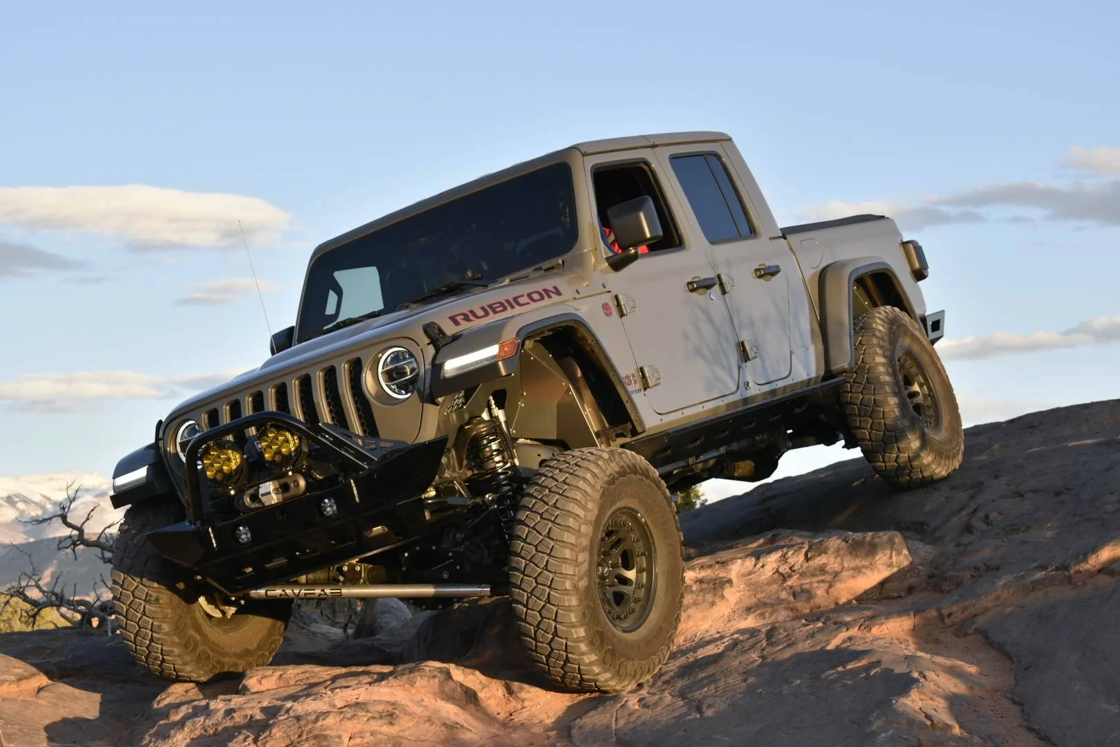 Jeep Gladiator CavFab JT 2.5 Ton Steering Available NOW! 339986473_197004726455816_4219898286927435042_n