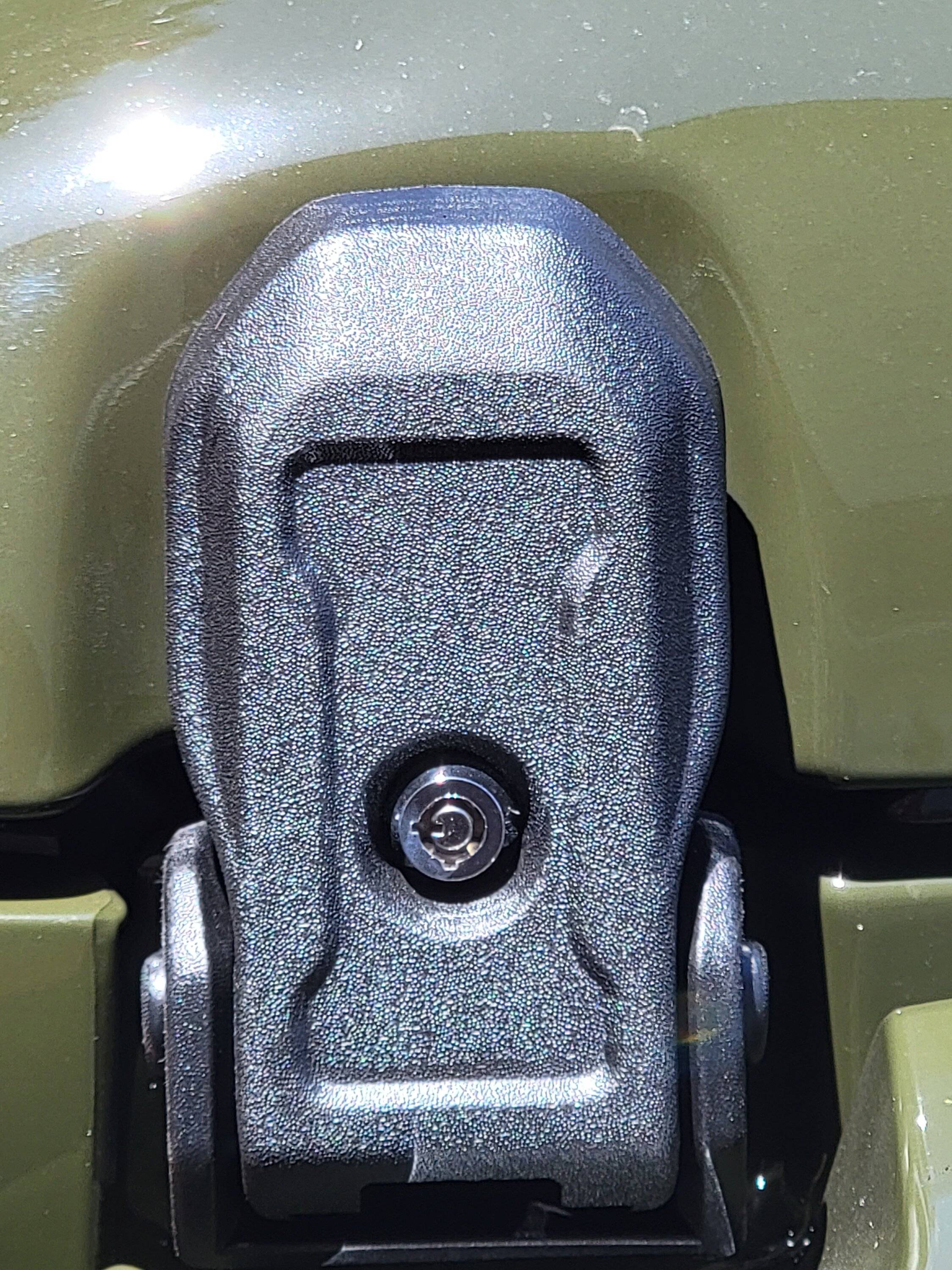 Jeep Gladiator Hood Locks. - Easy Install 20220728_114300