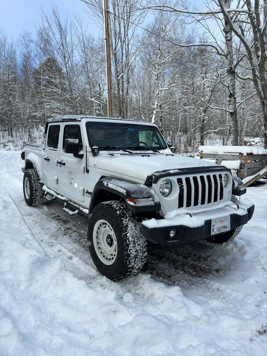 Jeep Gladiator Happy Wednesday!!! Let's see those ? Ice/ Sn❄w photos!!! A28E8179-DFF3-4060-96B5-23D525A8C7C9