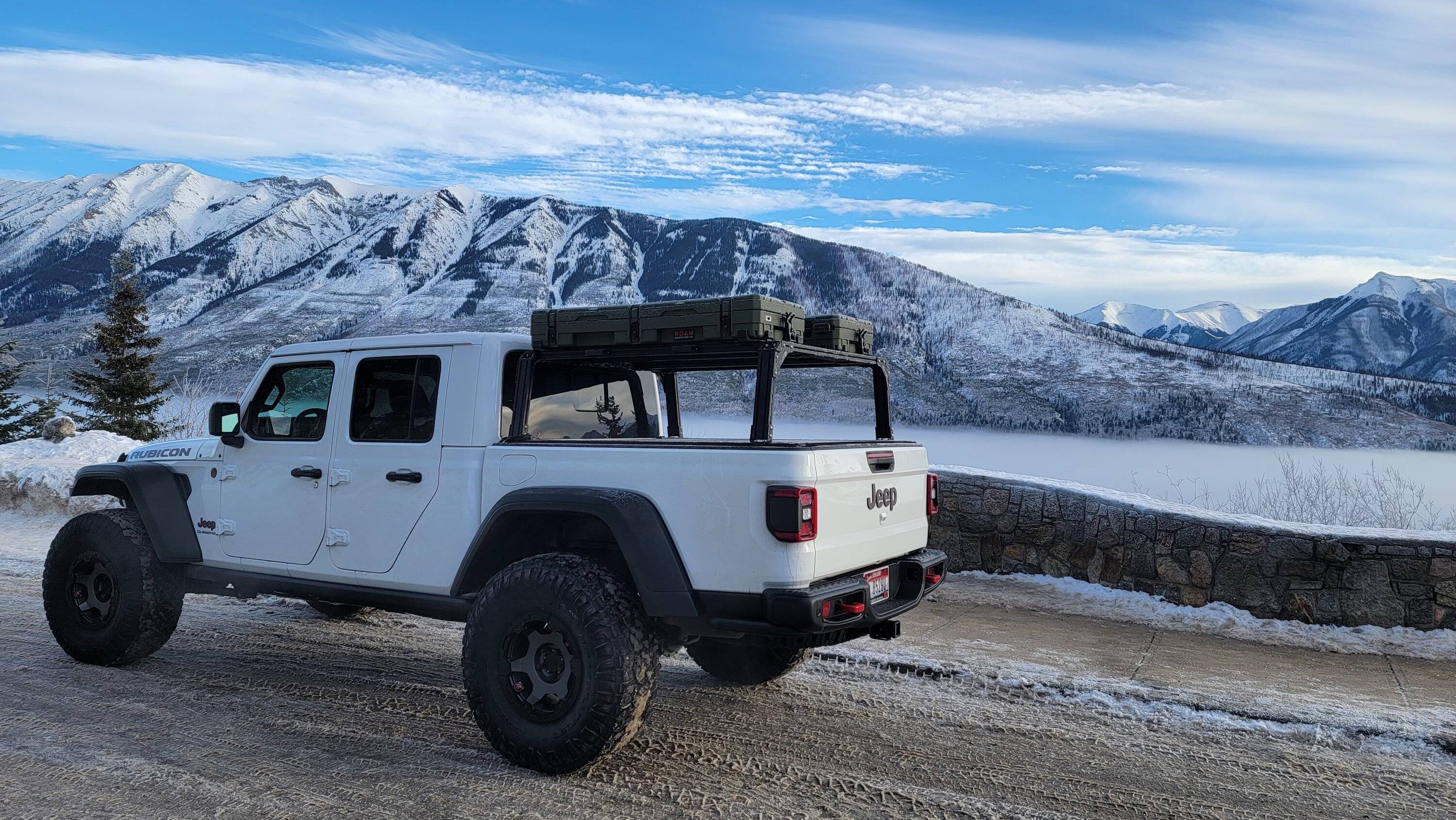 Jeep Gladiator Happy Wednesday!!! Let's see those ? Ice/ Sn❄w photos!!! 2023-12-30 09.45.56a