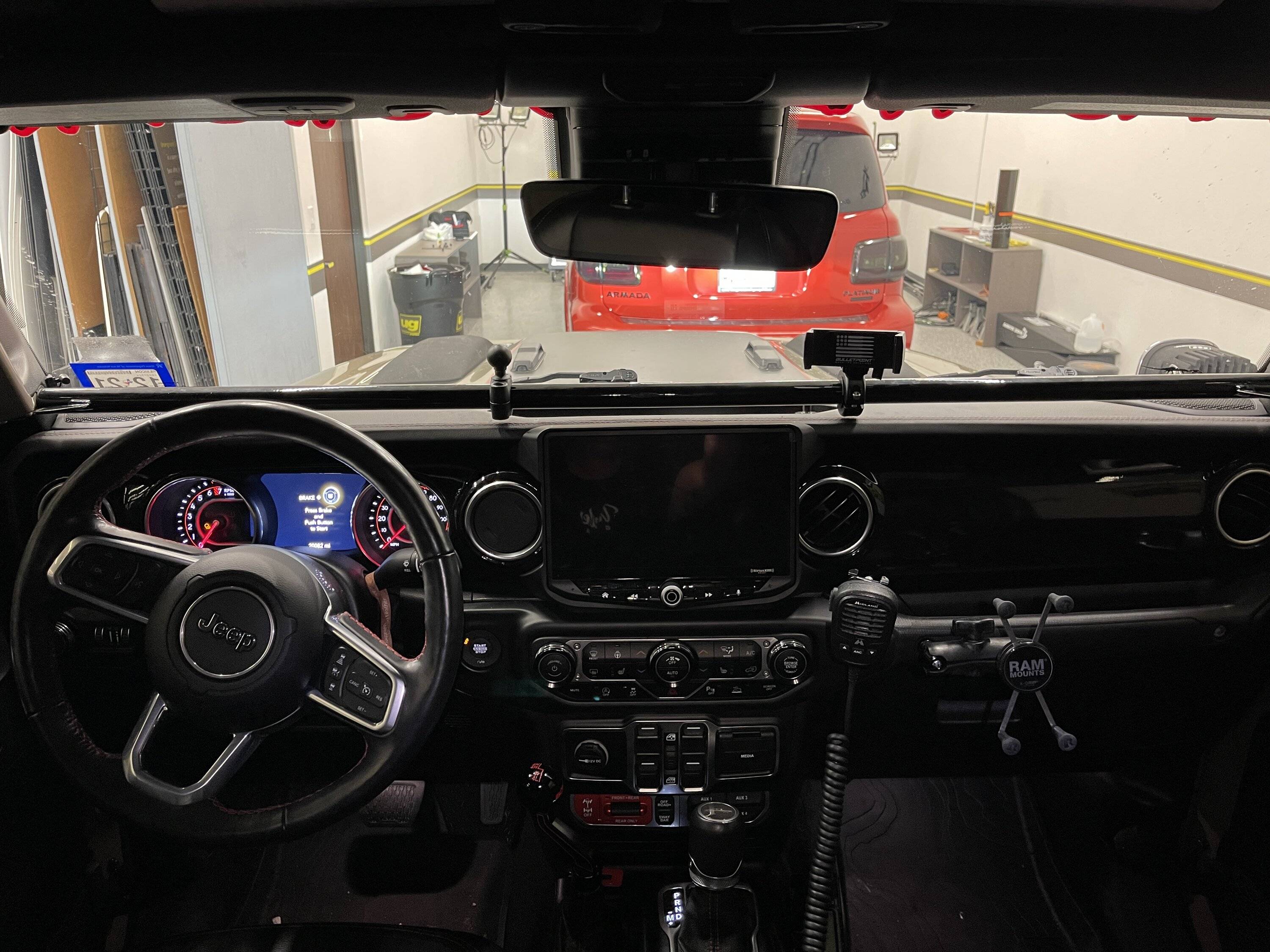 dash gloss black 04.JPG