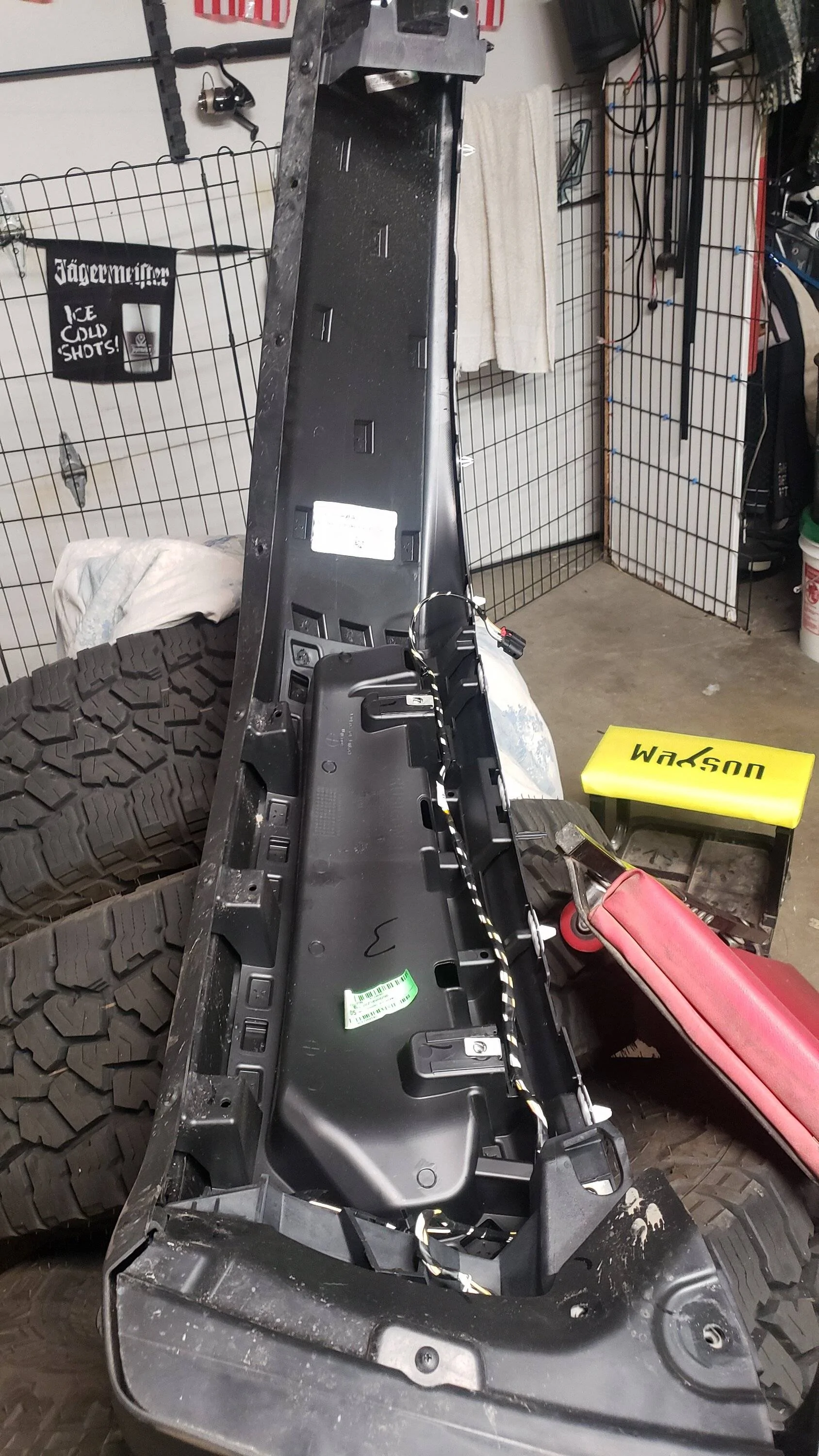 Jeep Gladiator Fenders - Keep factory LED fenders after inner fender installation 20240129_140442