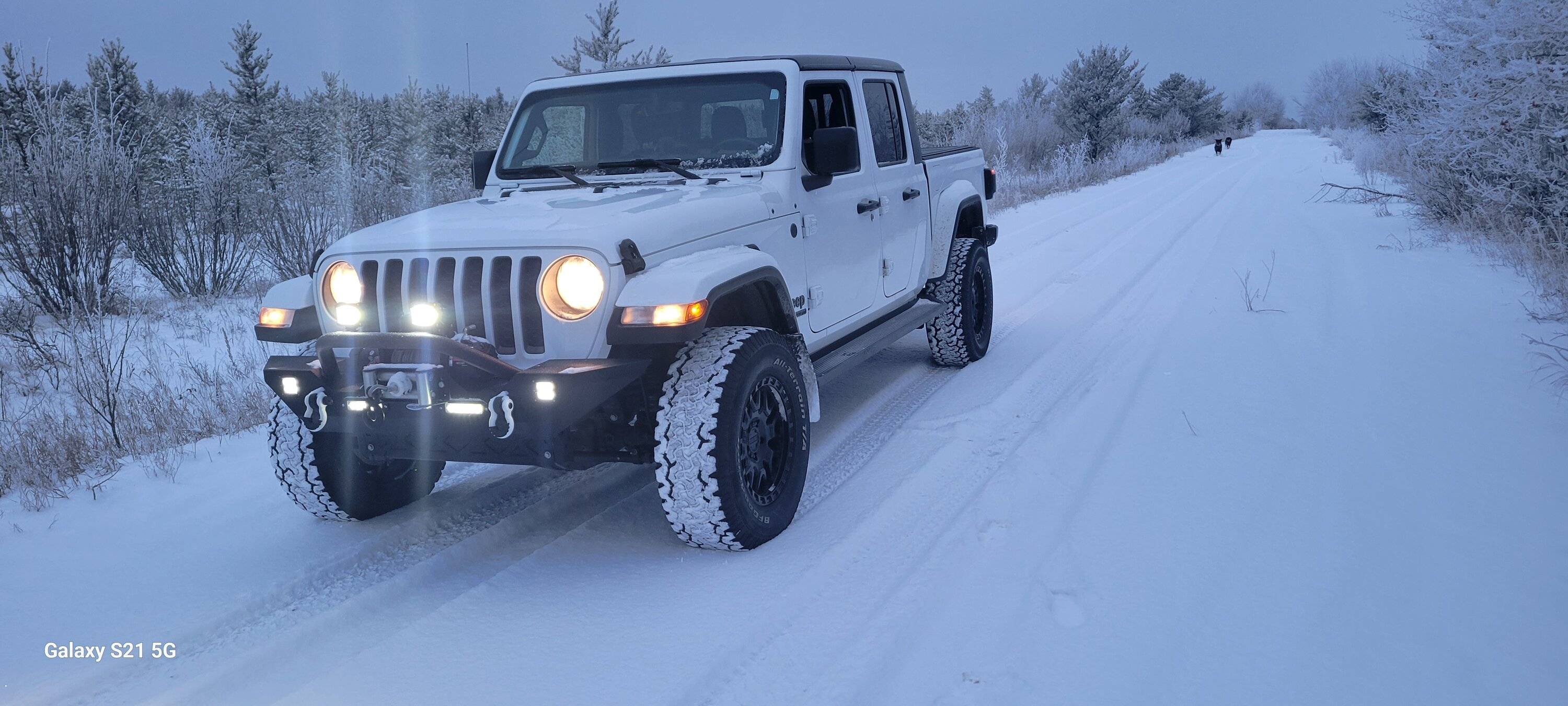 Jeep Gladiator Tires for sport s 20240106_092347