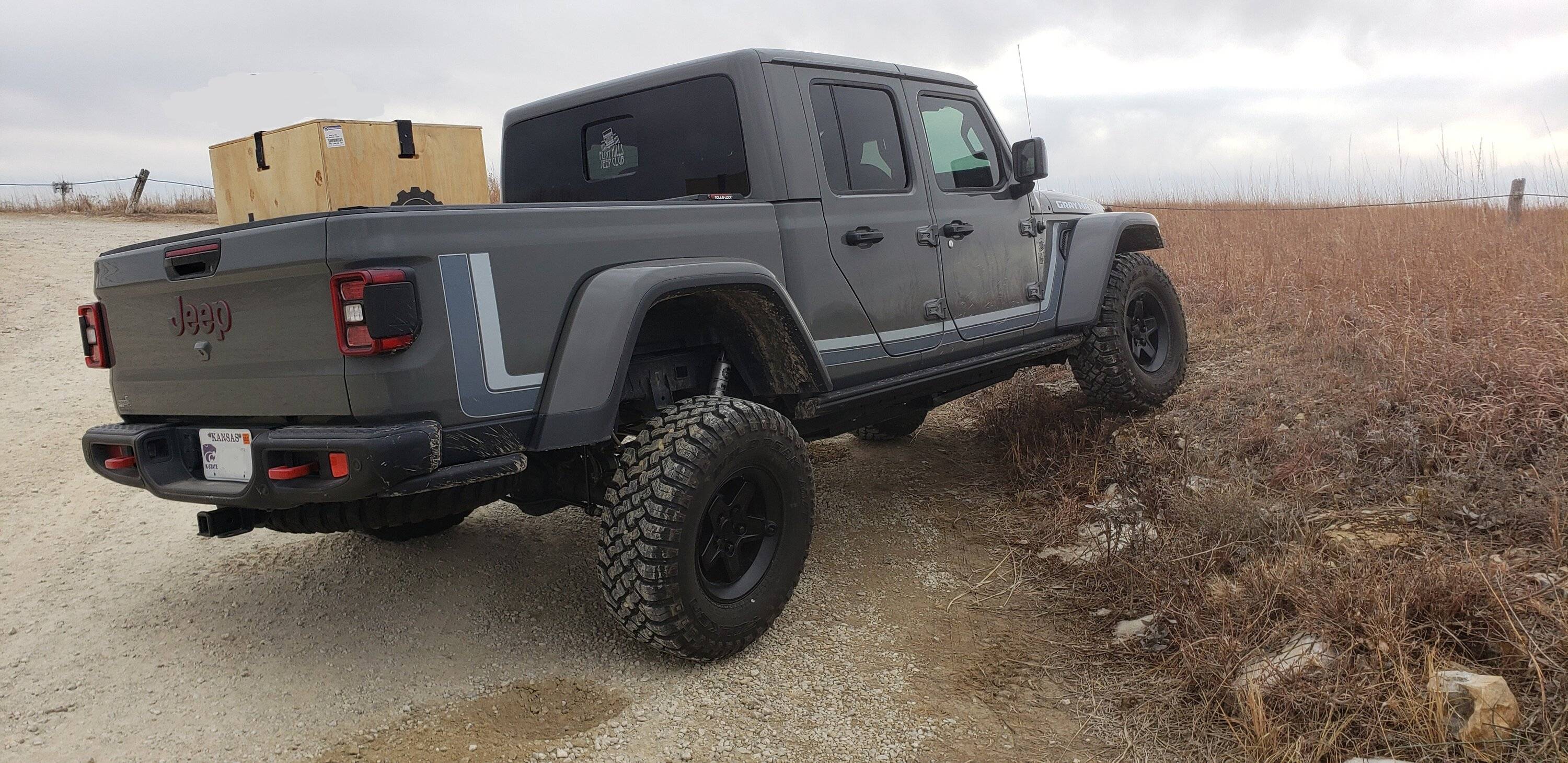 Jeep Gladiator HAPPY ? DAY !!! Let's see those flexin' photos Gray Matter w Mopar Box 1