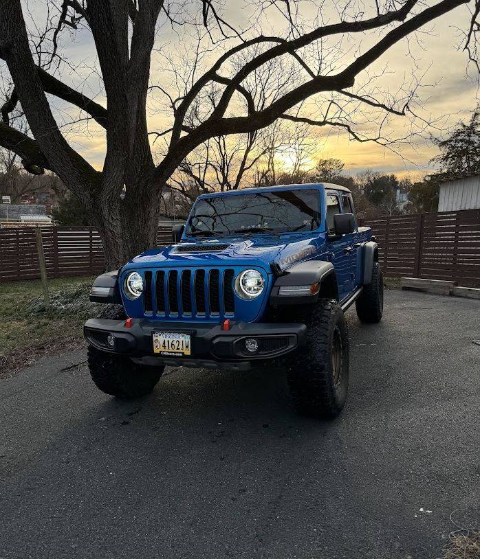 Jeep Gladiator 2022 Mojave Manual with 10k miles Capture15.JPG