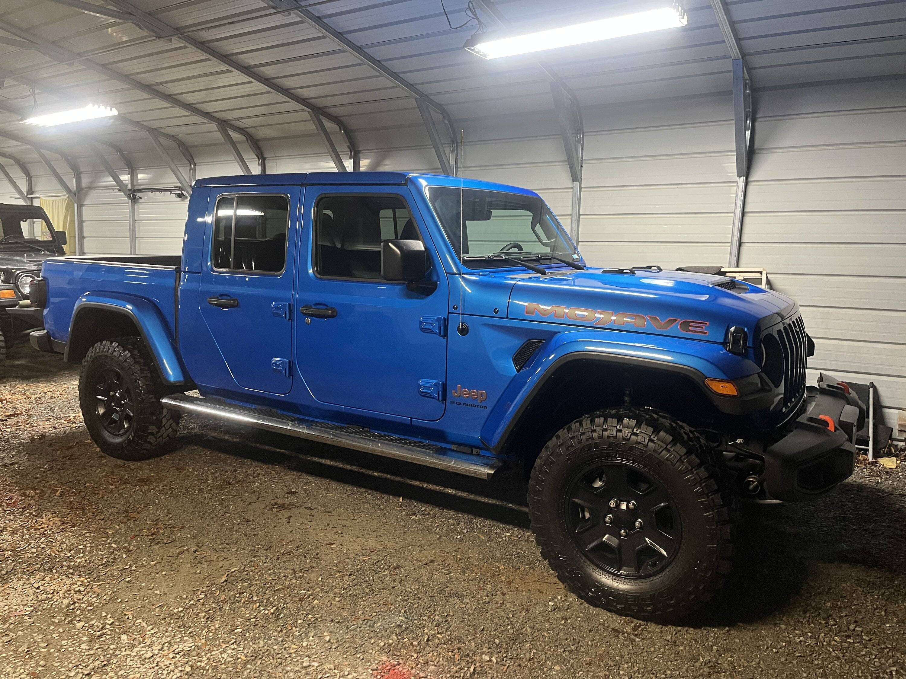 Jeep Gladiator Mopar chrome side steps IMG_7608