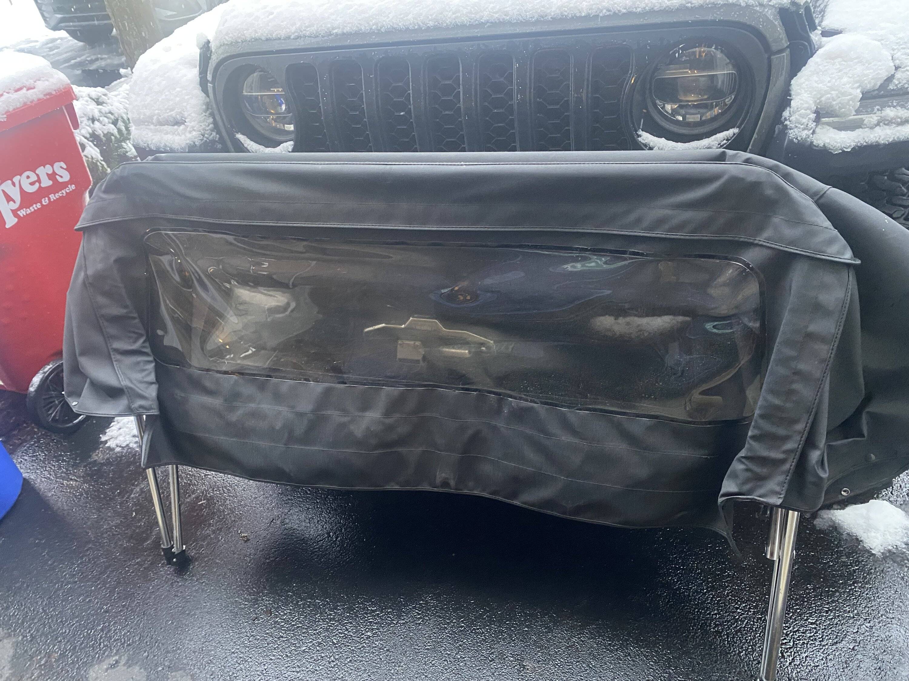 Jeep Gladiator Softopper Bed Cap IMG_9003