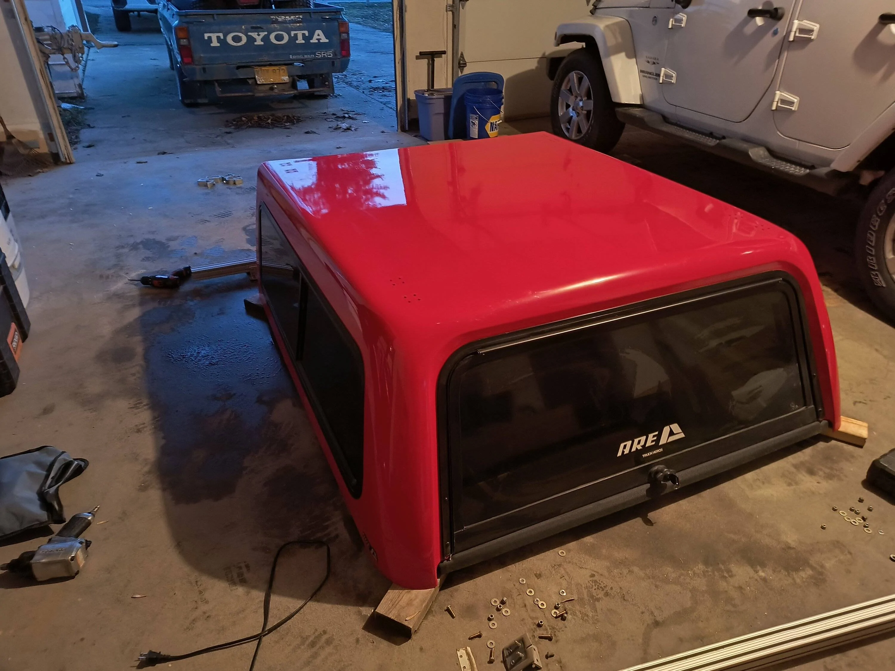 Jeep Gladiator ARE CX Classic Truck Cap Red body color Jeep Gladiator 20-23 $2,000 OBO IMG_20240130_181538606