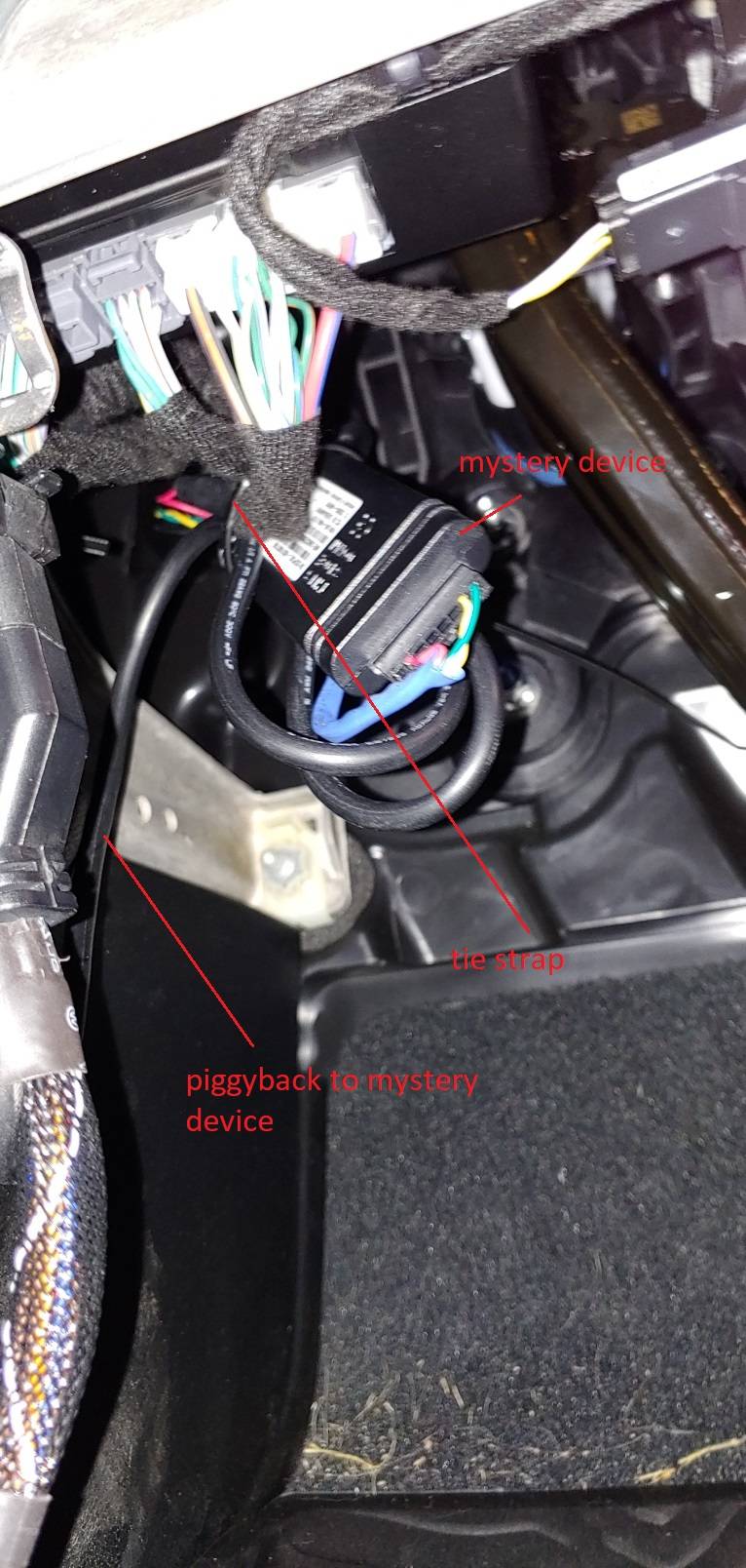 Jeep Gladiator Apex GPS tracking on new Gladiator piggyback-3