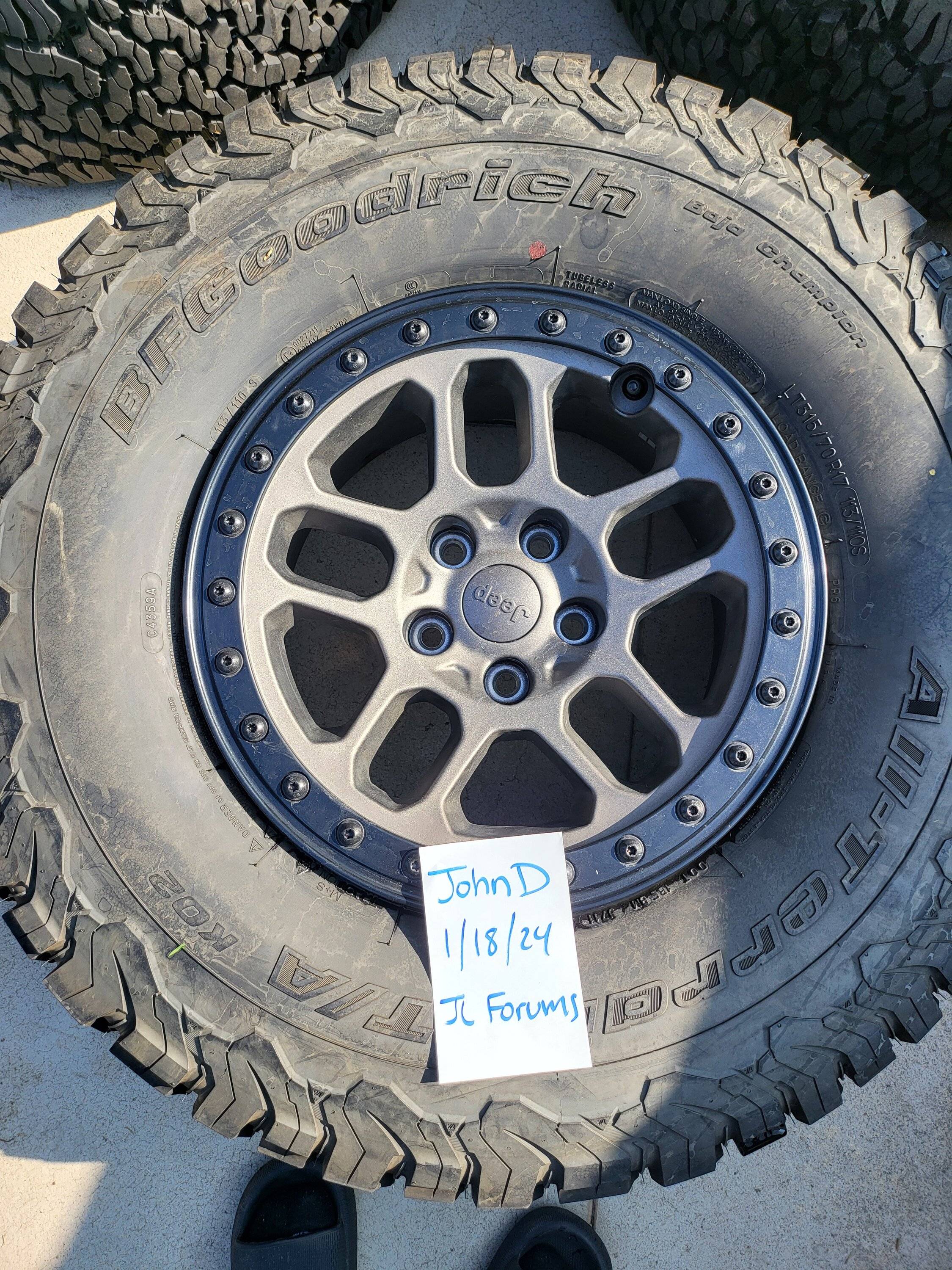 Jeep Gladiator Extreme Recon 392 wheels and tires 20240118_110322