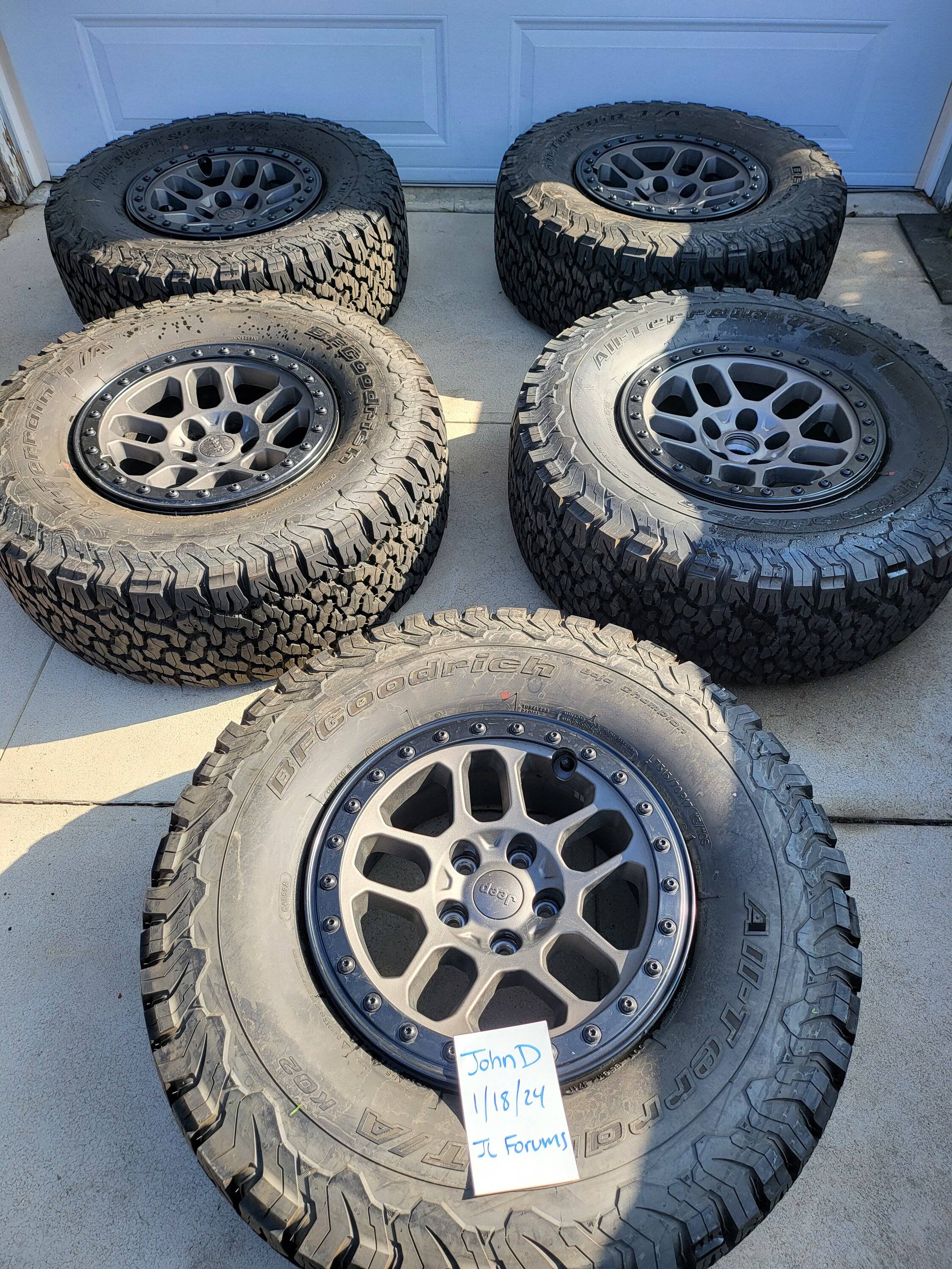 Jeep Gladiator Extreme Recon 392 wheels and tires 20240118_110326