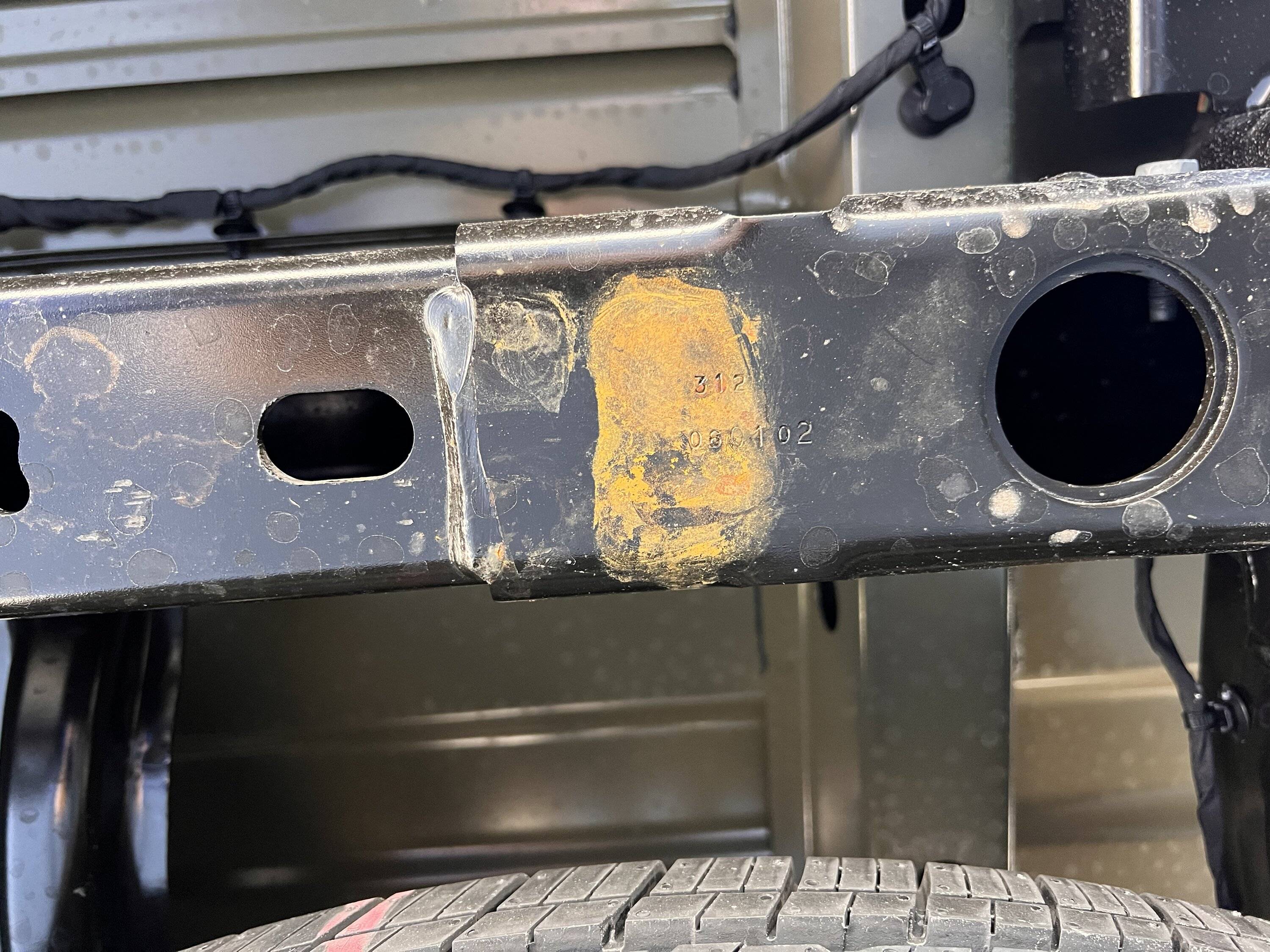 Jeep Gladiator Frame Damage on Newly Purchased Gladiator IMG_4617