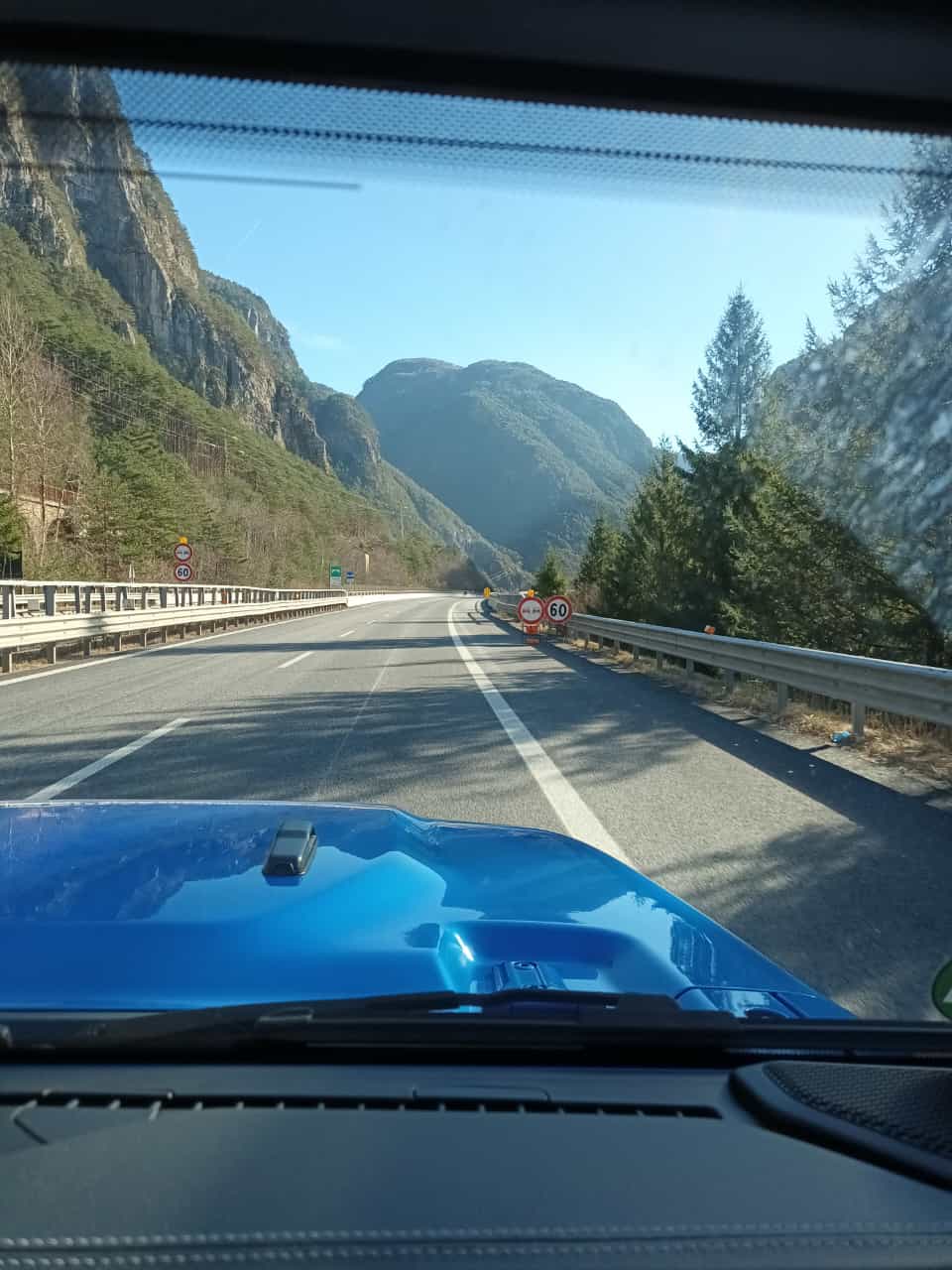 Jeep Gladiator Let's see what a stock Gladiator is capable ... WhatsApp Bild 2024-02-02 um 20.02.00_5c348bc3