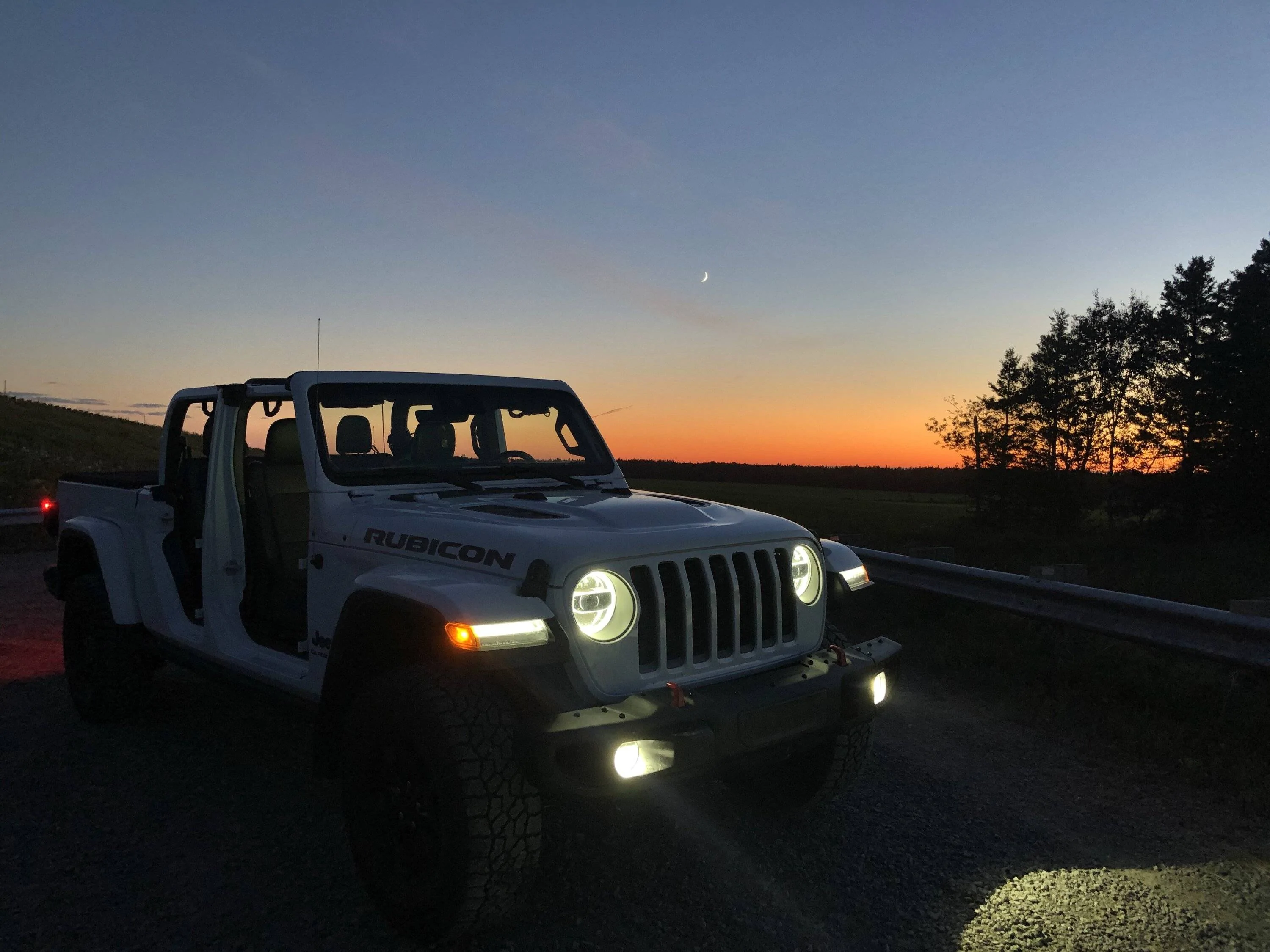 Jeep Gladiator Happy Fri-yay!!! Let's see those naked (JEEP) photos! **Admin Warning: No Nudity allowed** IMG_7549