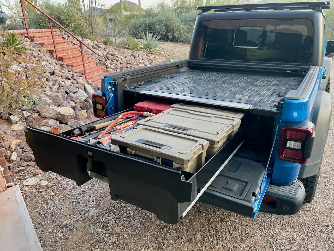 Jeep Gladiator Anyone recently add the new single drawer decked system? IMG_1884