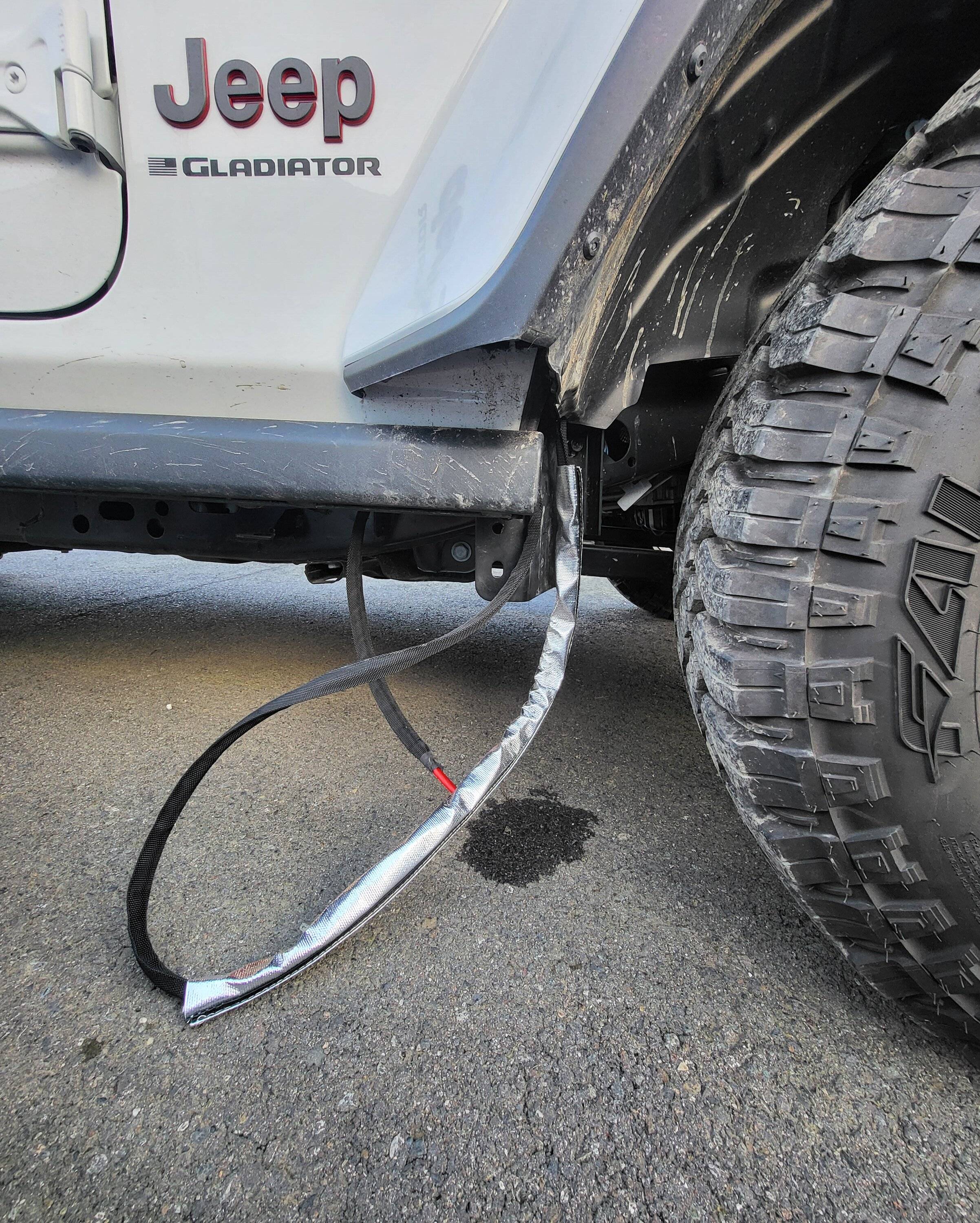 Jeep Gladiator Mopar Trail Cam DIY Installation - 2023 Diesel Gladiator Rubicon 1000008871