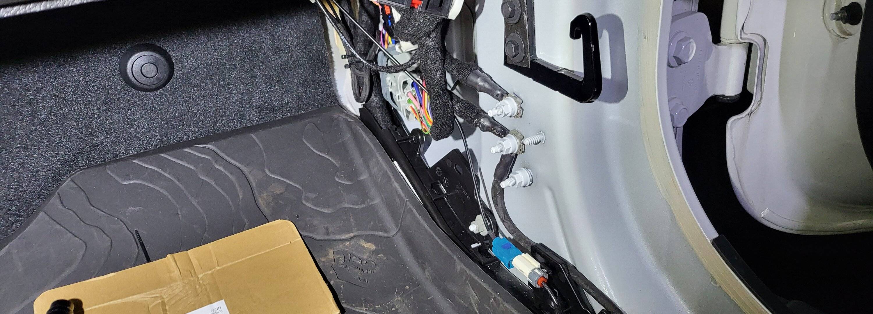 Jeep Gladiator Mopar Trail Cam DIY Installation - 2023 Diesel Gladiator Rubicon 1000008885