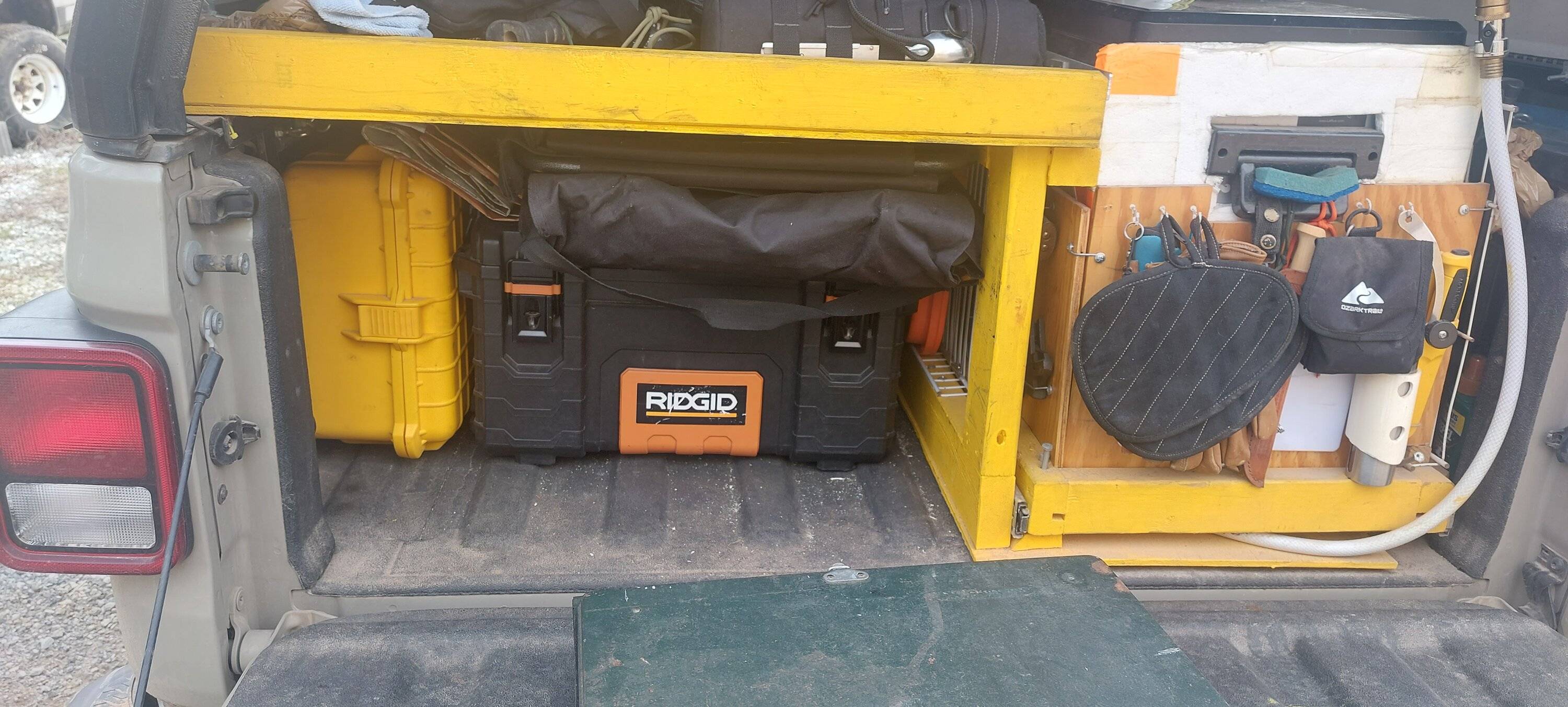 Jeep Gladiator RIDGID PRO GEAR SYSTEM Gen 2.0 (storage) currently on sale at Home Depot 17069957066164175186698276598156