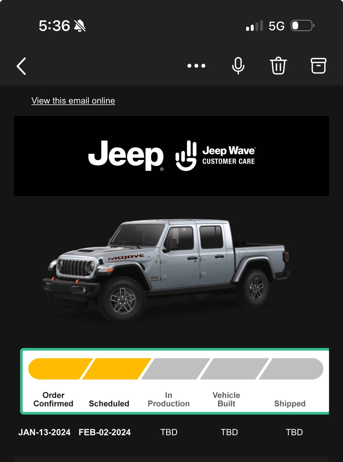 Jeep Gladiator 2024 Waiting Room IMG_0539