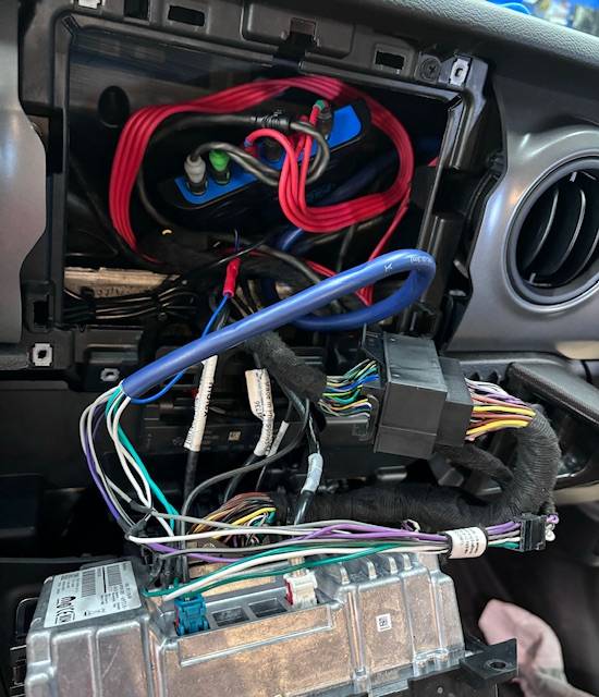 Jeep Gladiator Sound System- UConnect- SGW IMG_4009