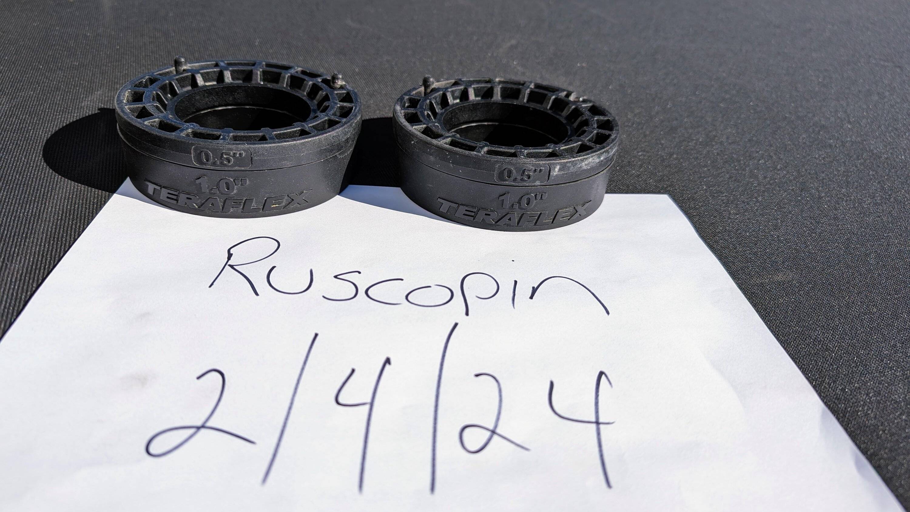 Jeep Gladiator Teraflex 1-1/2" Front Spacers Lift $35 PXL_20240204_162846499