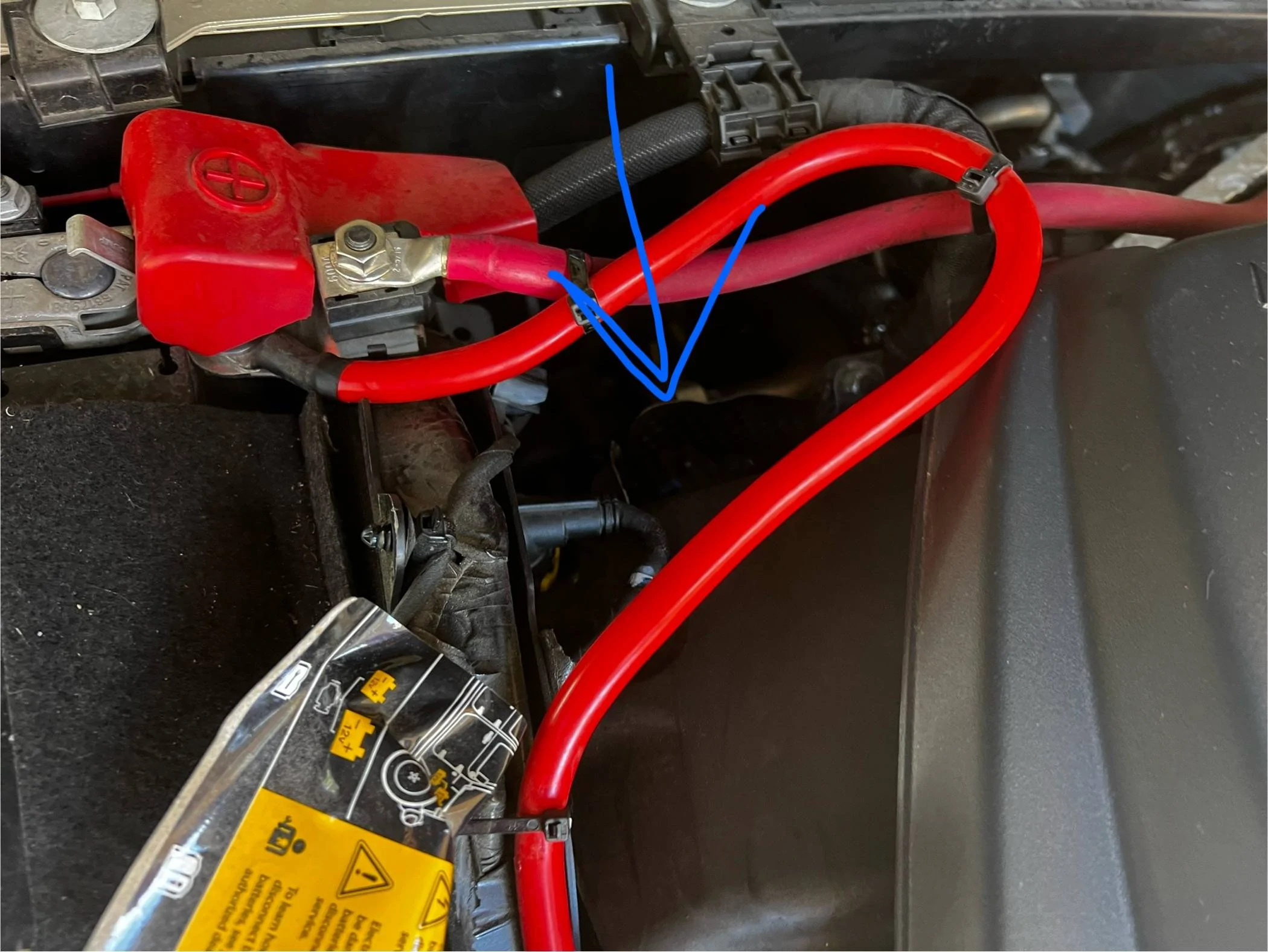 Jeep Gladiator Mouse ate heat wrap on my eco diesel - trying to figure out where it came from IMG_4643