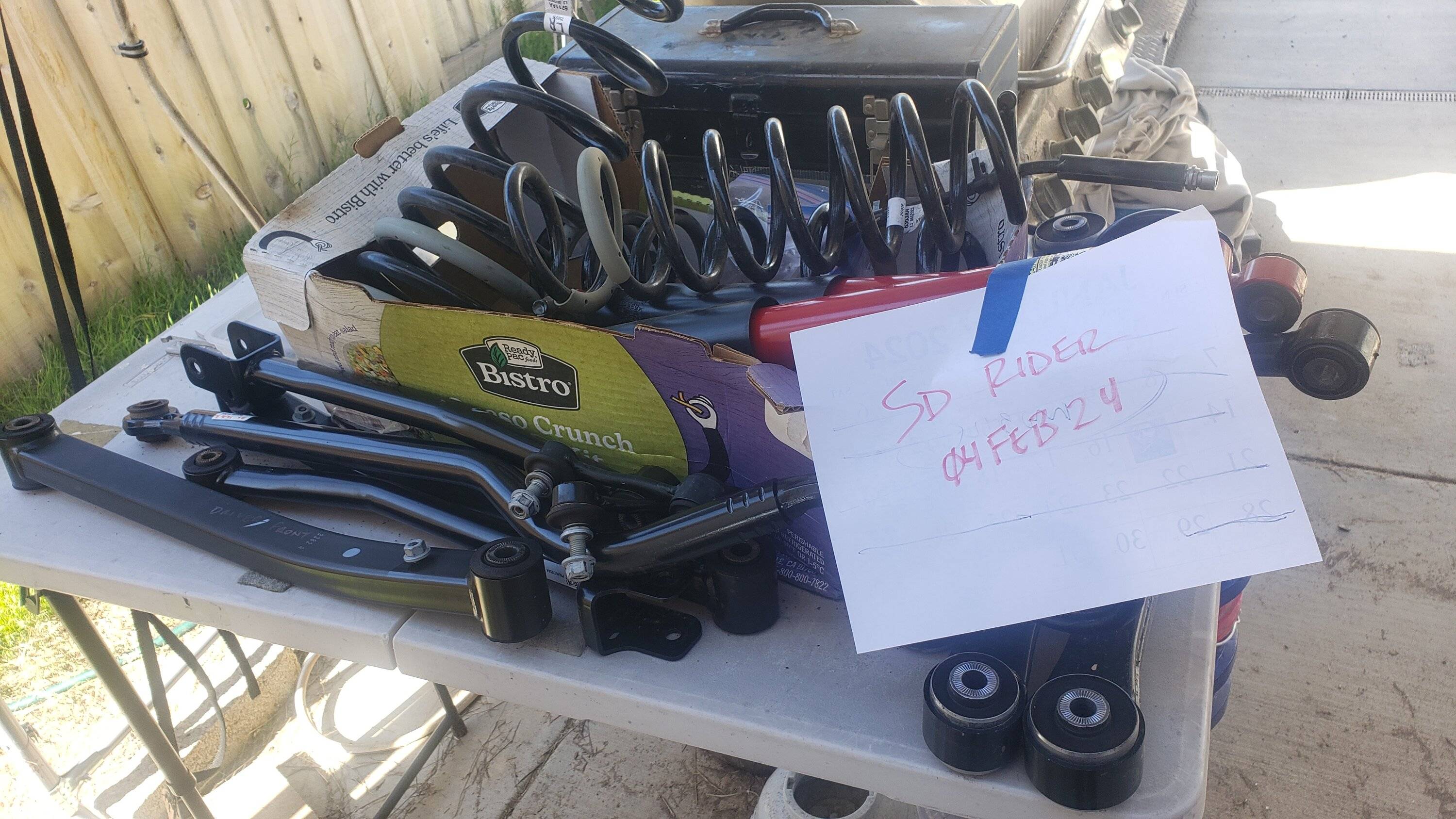 Jeep Gladiator SOLD - 2023 JTR Stock Suspension -  $500 or best offer. 20240204_131816
